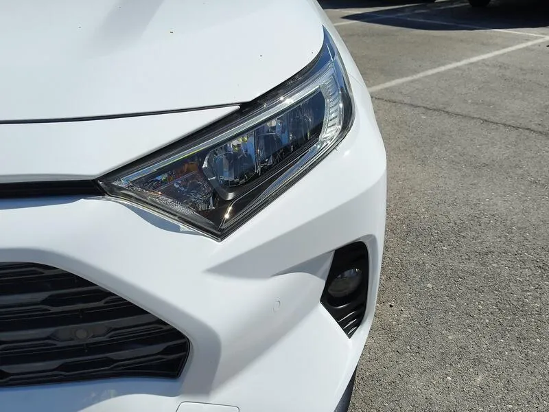 Toyota RAV4 2.5l 220H Advance - foto 42