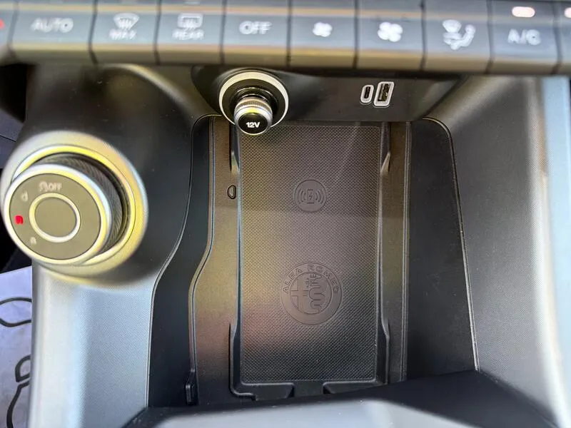 Alfa Romeo Tonale 1.5 MHEV Gasolina Sprint - foto 33