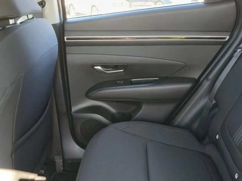 Hyundai Tucson 1.6 T-GDi HEV Maxx - foto 30