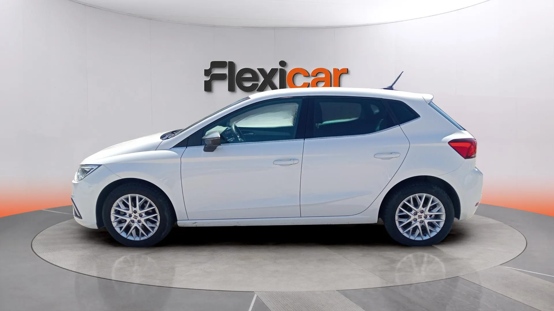SEAT Ibiza 1.0 TSI Xcellence - foto 6