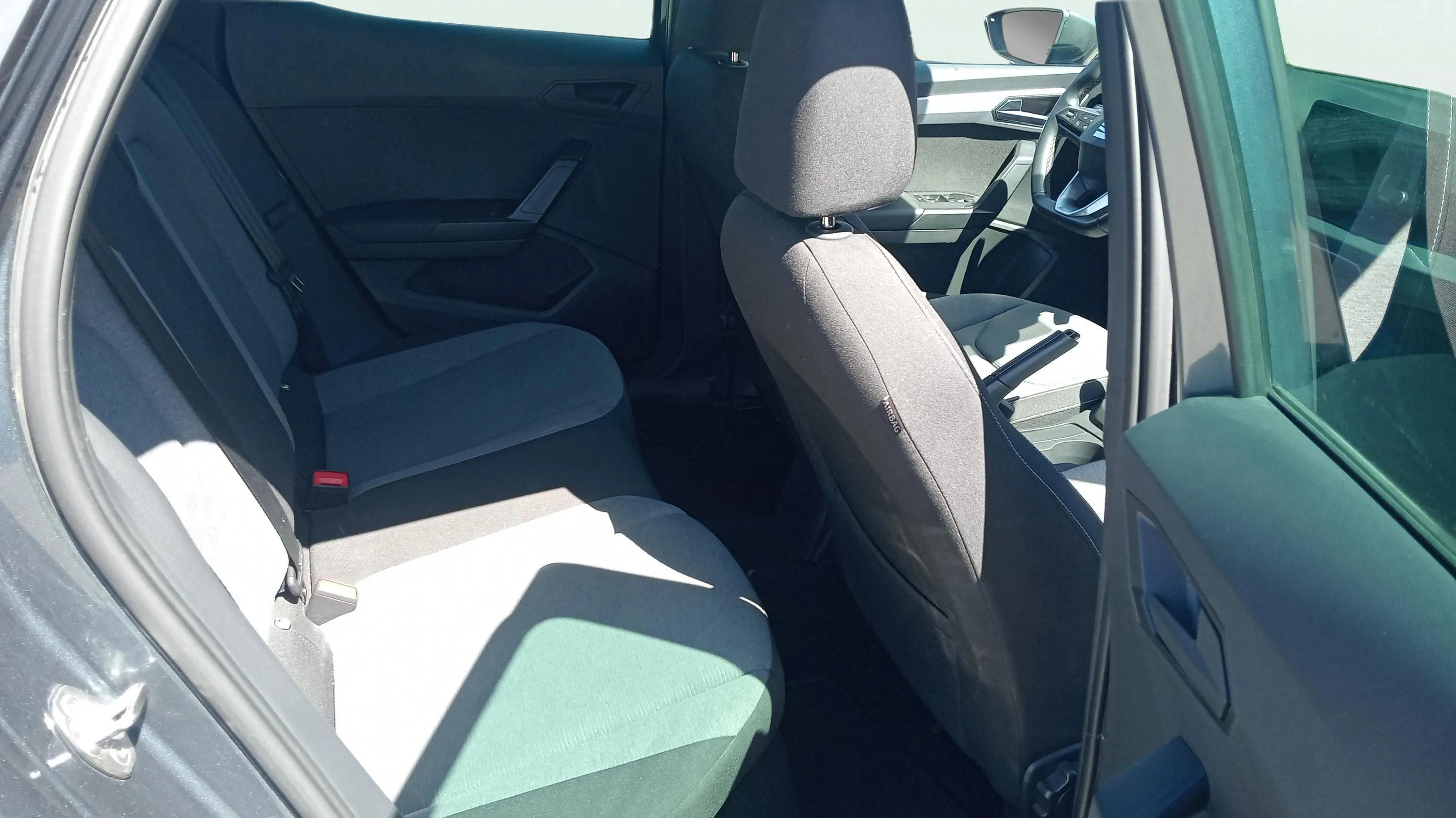 SEAT Ibiza 1.0 TSI Xcellence - foto 17