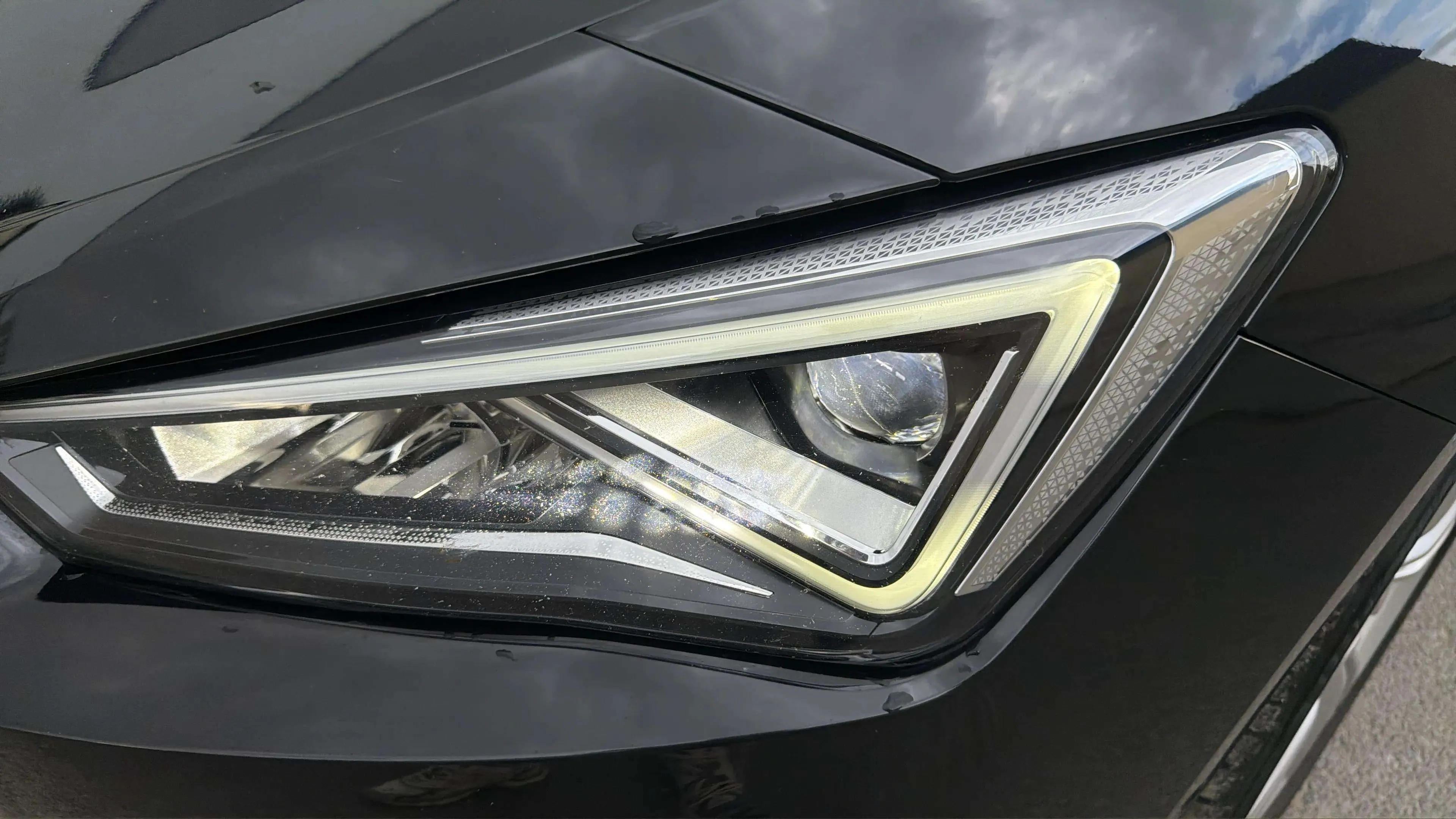 SEAT León 1.0 TSI FR 25 Aniversario - foto 25
