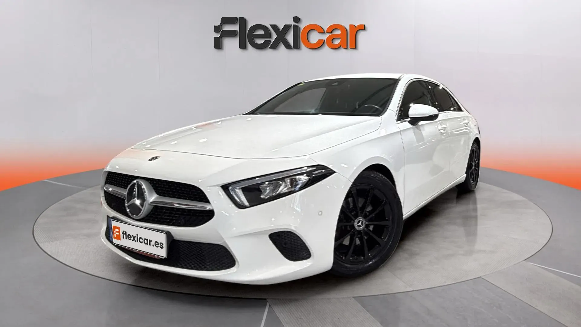 Mercedes-Benz Clase A Sedán A 180 d - foto 2