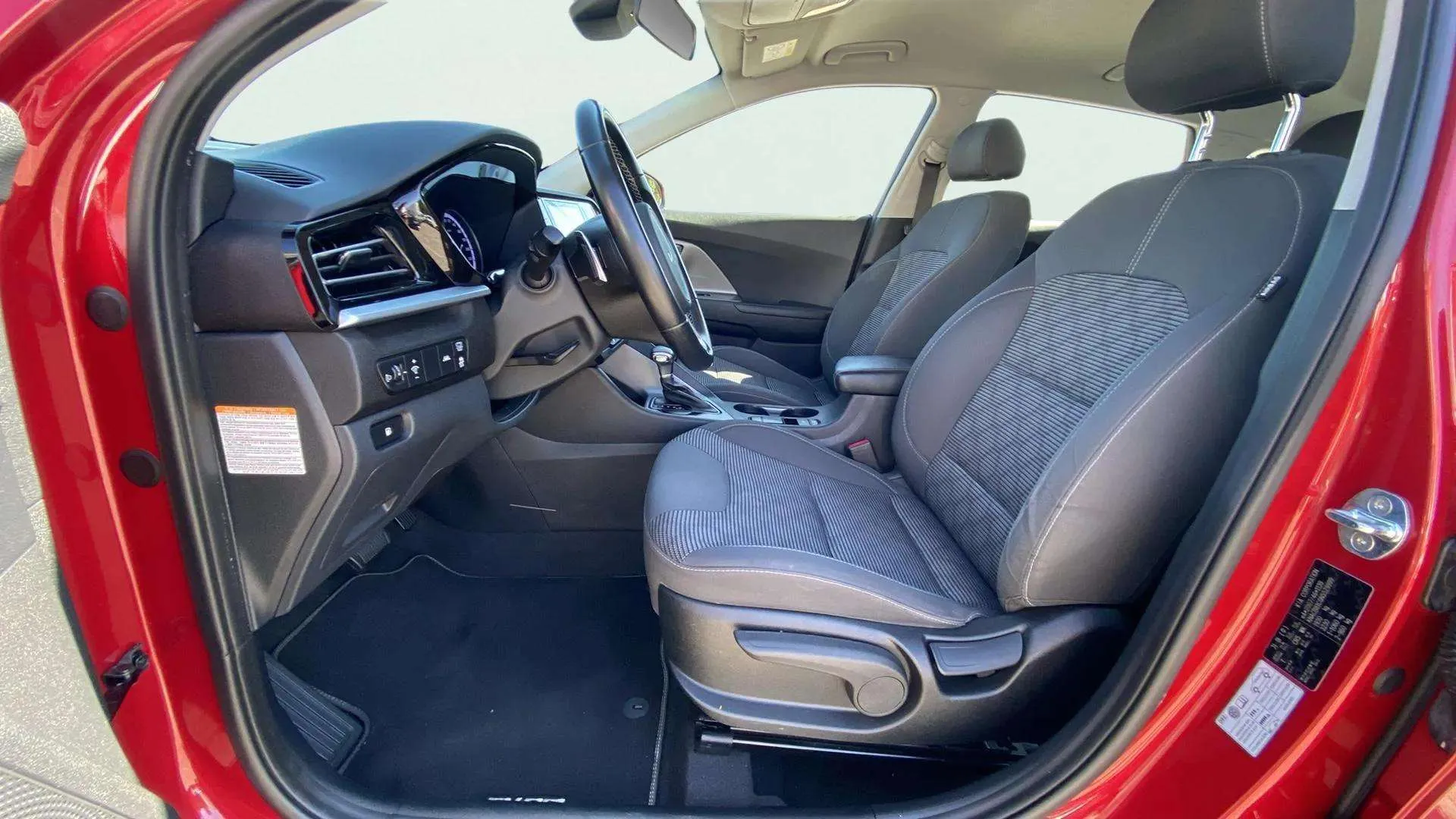 Kia Niro 1.6 GDi HEV Concept - foto 16
