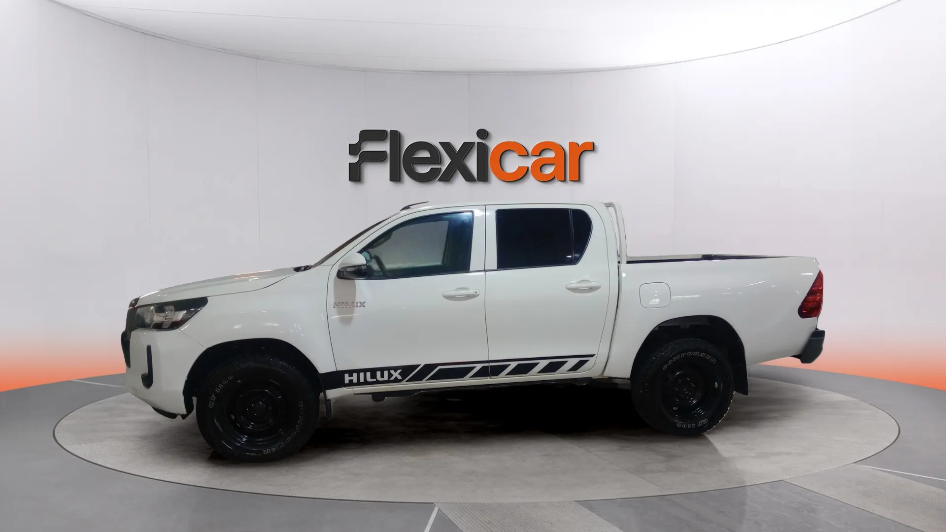 Toyota Hilux 2.4 D-4D Cabina Doble GX - foto 3
