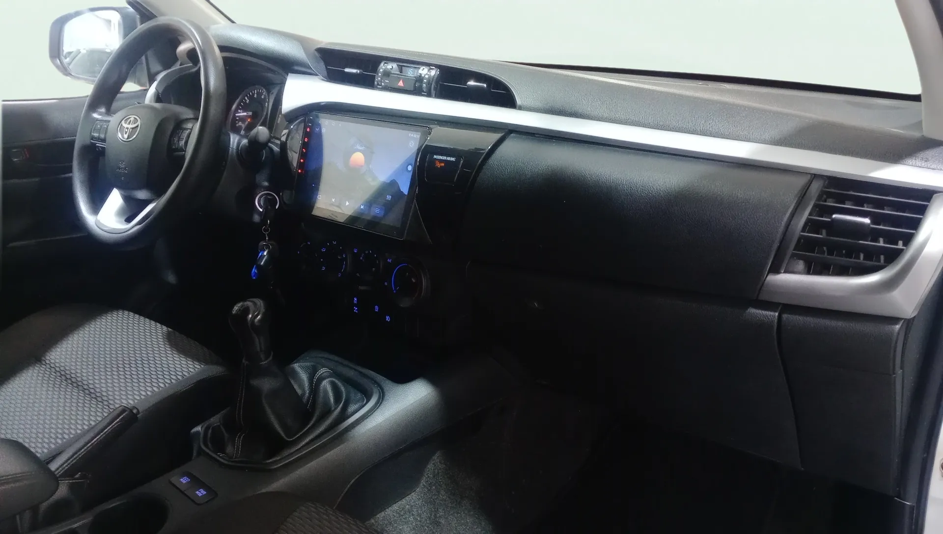 Toyota Hilux 2.4 D-4D Cabina Doble GX - foto 7
