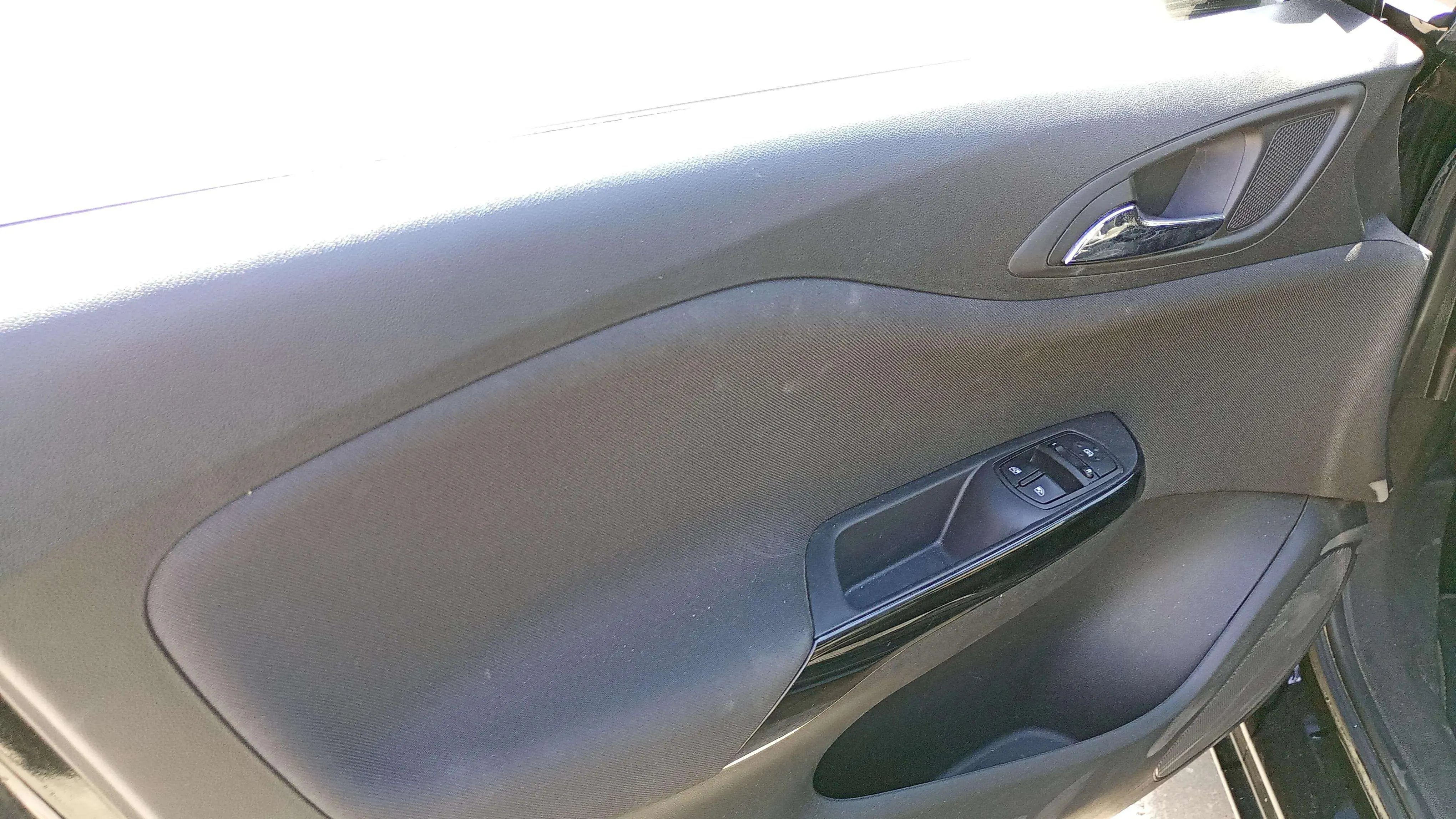 Opel Corsa 1.4 120 Aniversario - foto 19