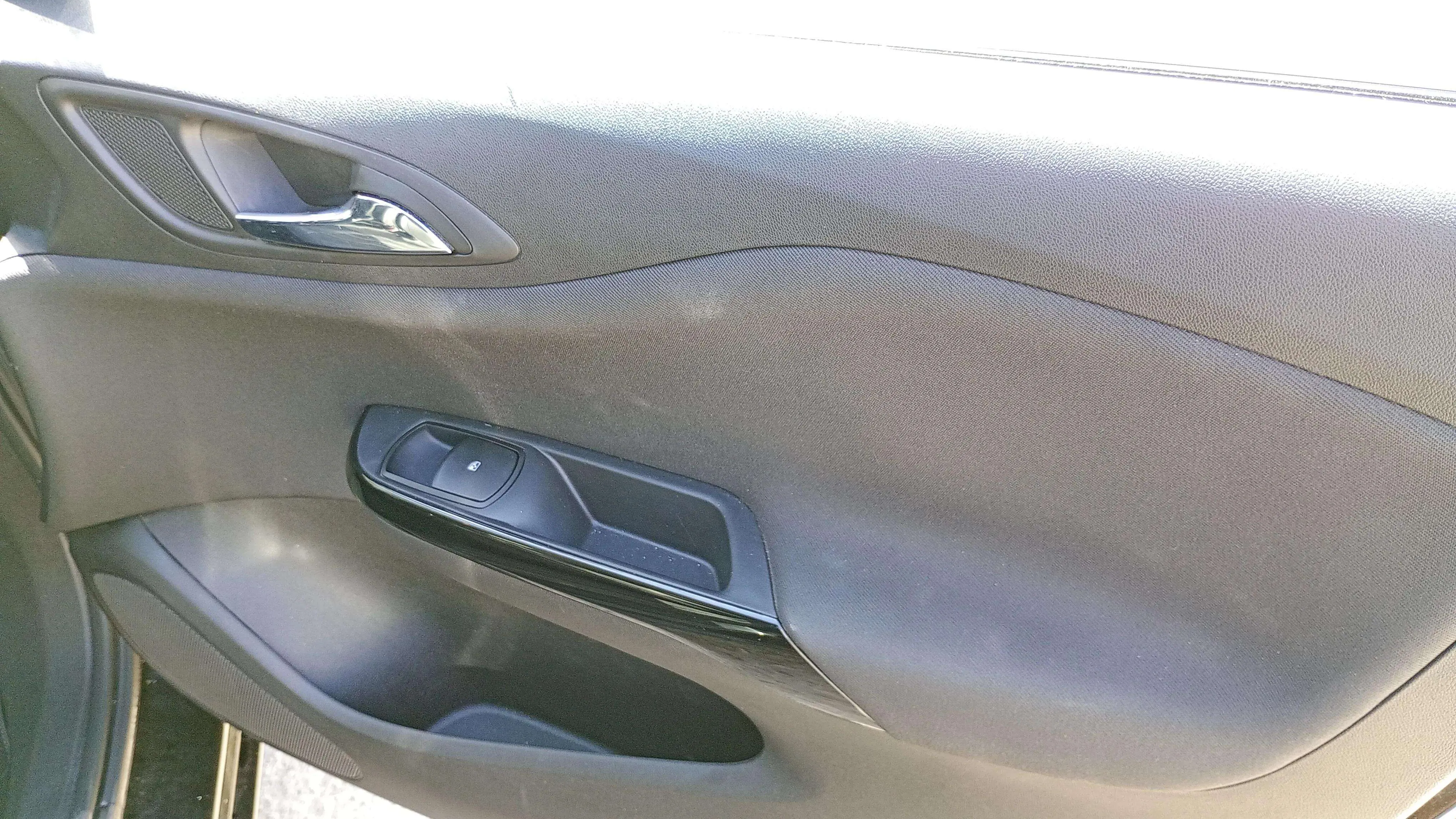Opel Corsa 1.4 120 Aniversario - foto 18