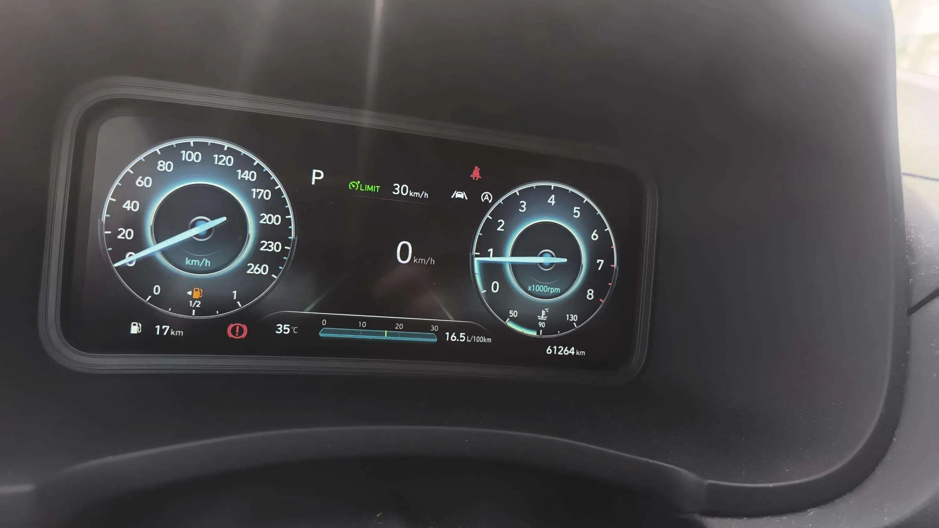 Hyundai Kona 1.0 T-GDi Maxx 4x2 DCT - foto 12