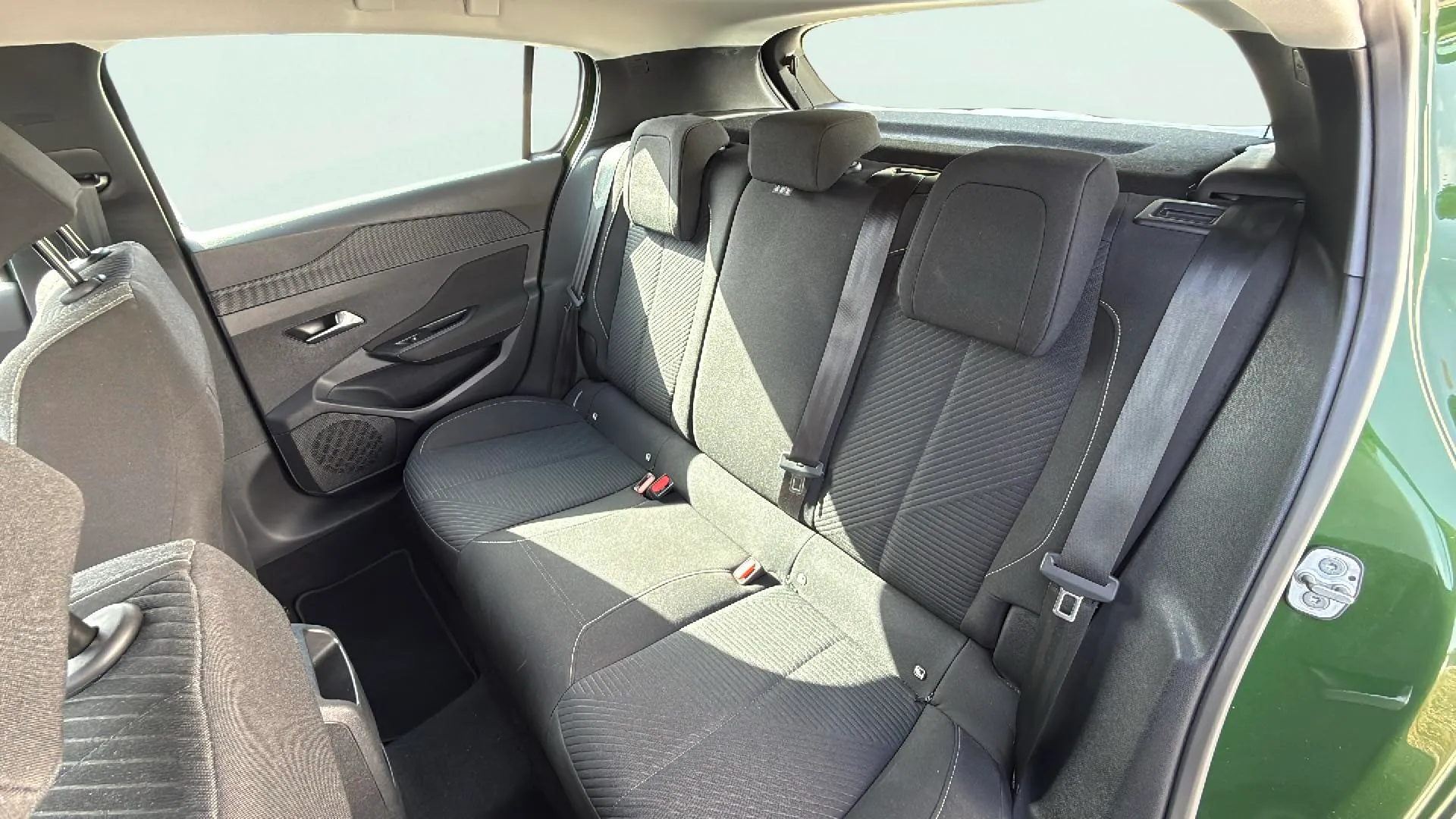 Peugeot 308 Active Pack PureTech 130 - foto 19