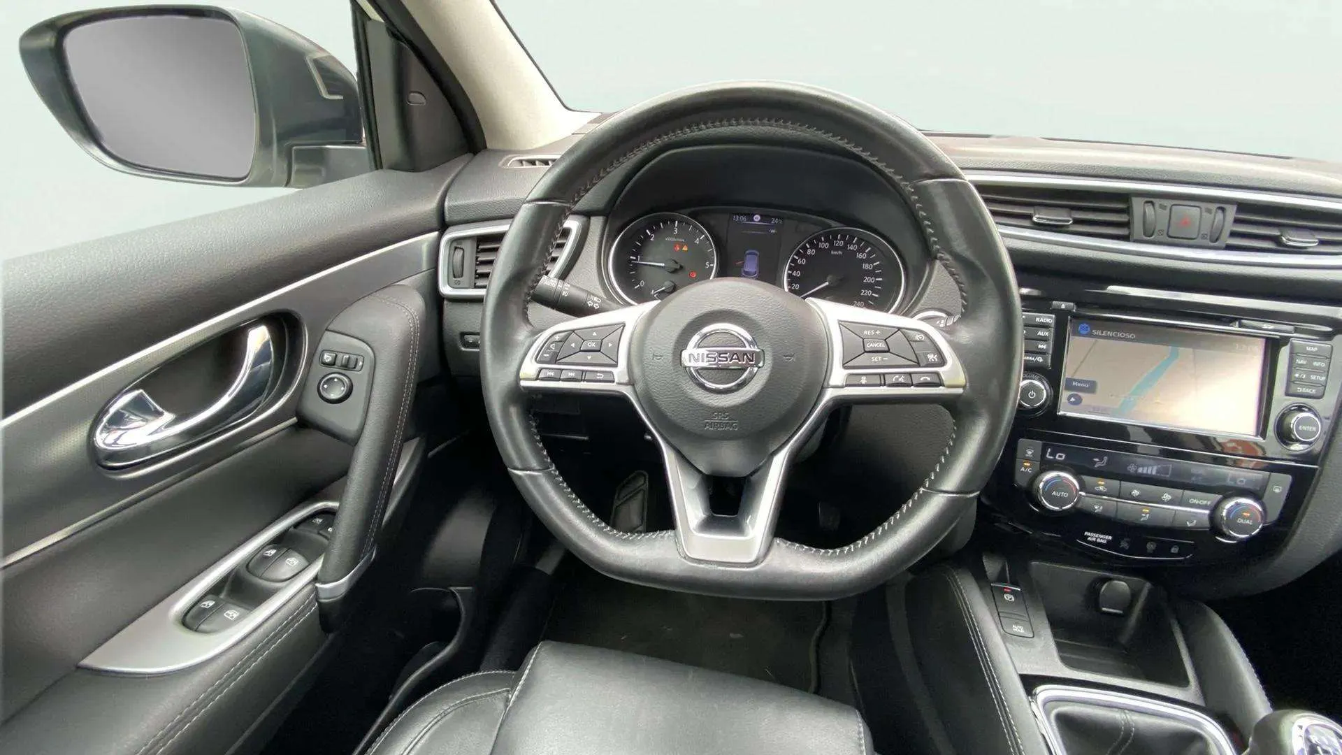 Nissan Qashqai dCi Tekna - foto 14