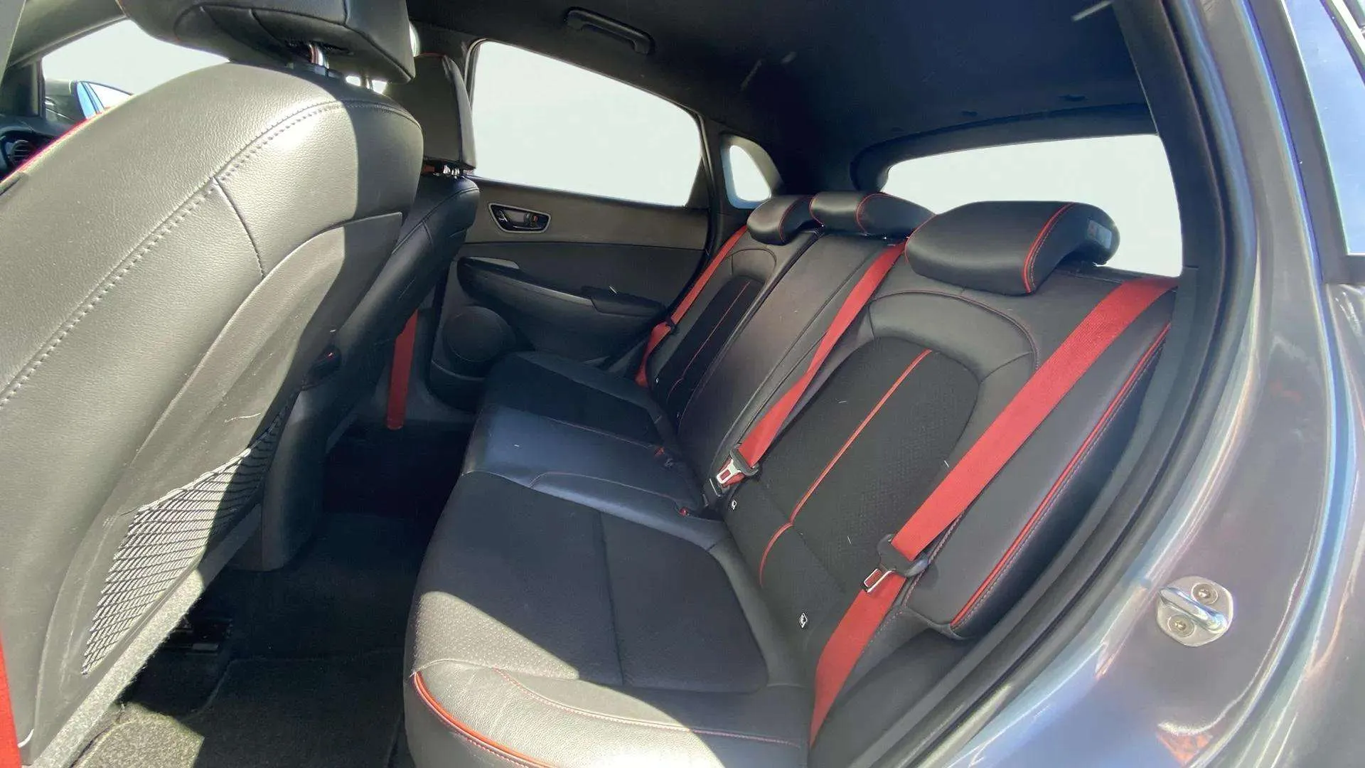 Hyundai Kona 1.0 T-GDi Klass 4x2 - foto 17