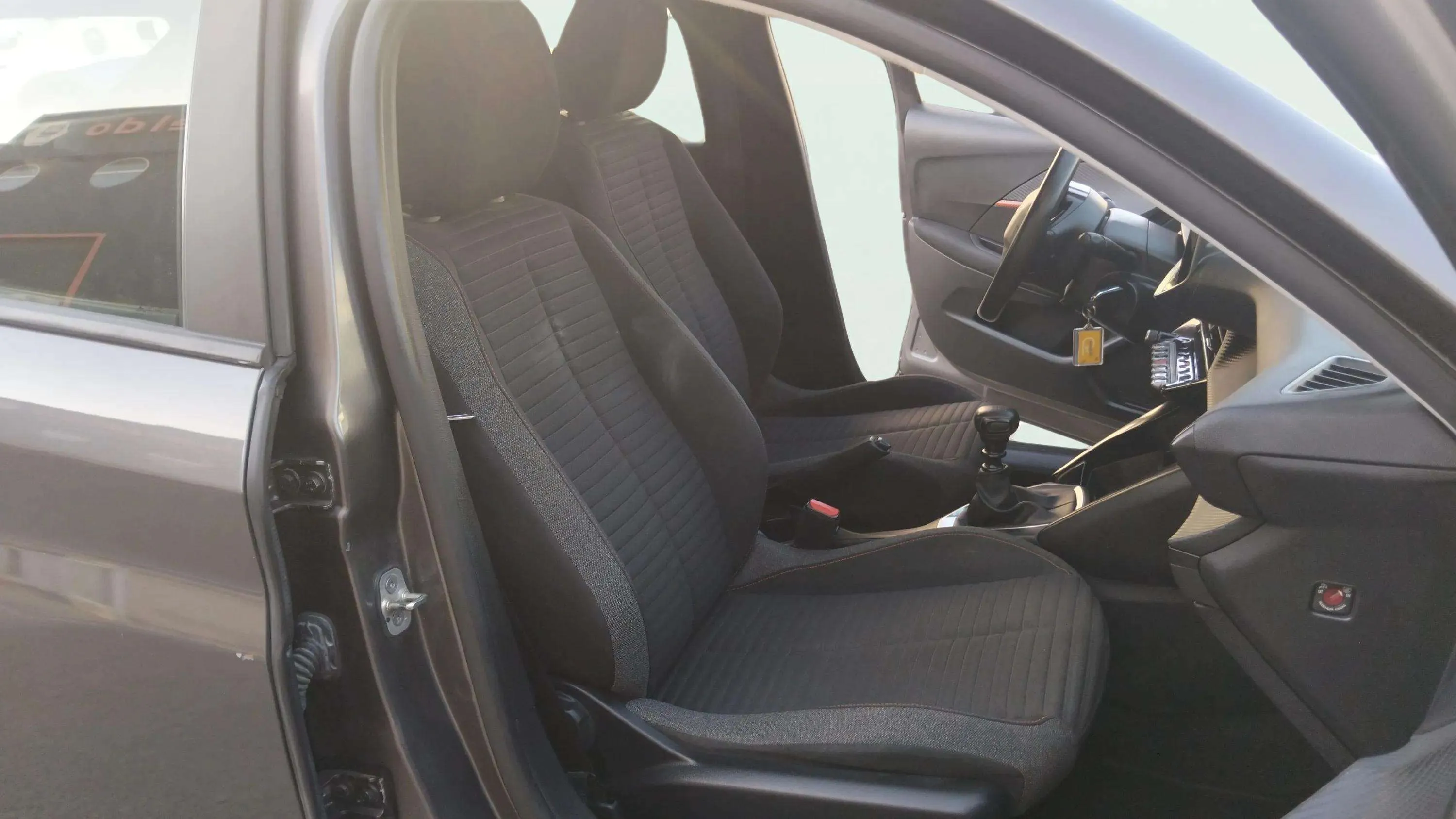 Peugeot 208 PureTech Active Pack - foto 21
