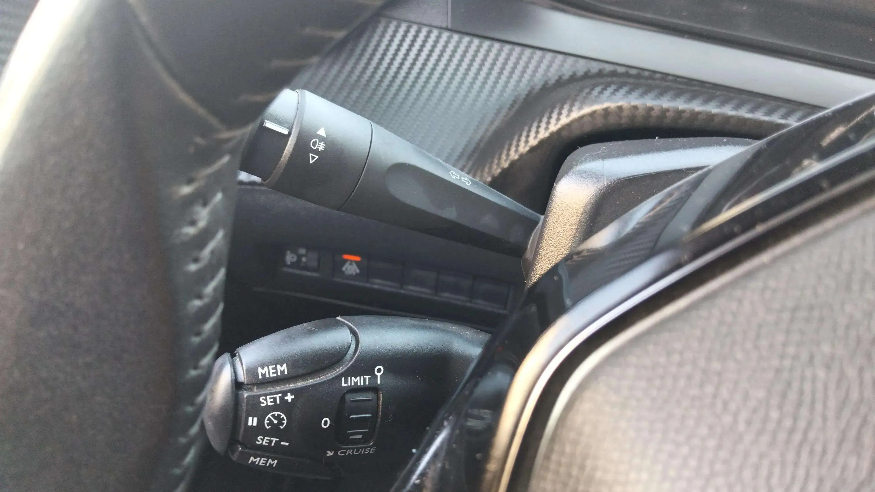 Peugeot 208 PureTech Active Pack - foto 11
