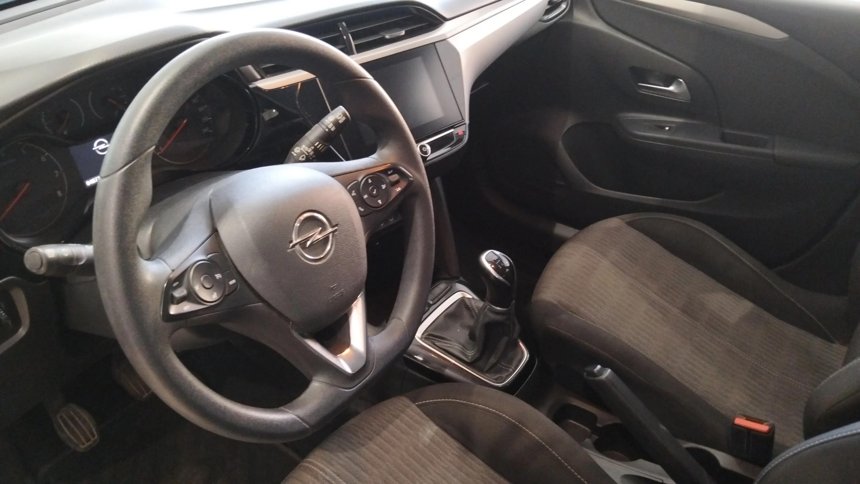 Opel Corsa 1.2 XEL Edition - foto 7