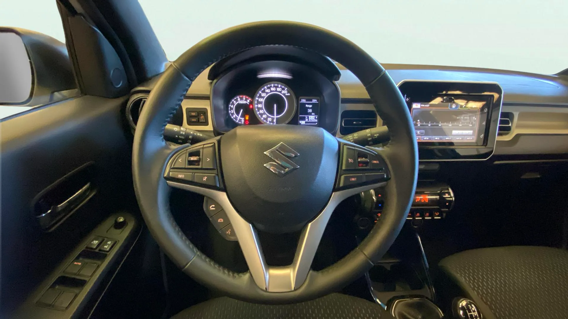 Suzuki Ignis 1.2 GLX Mild Hybrid - foto 18