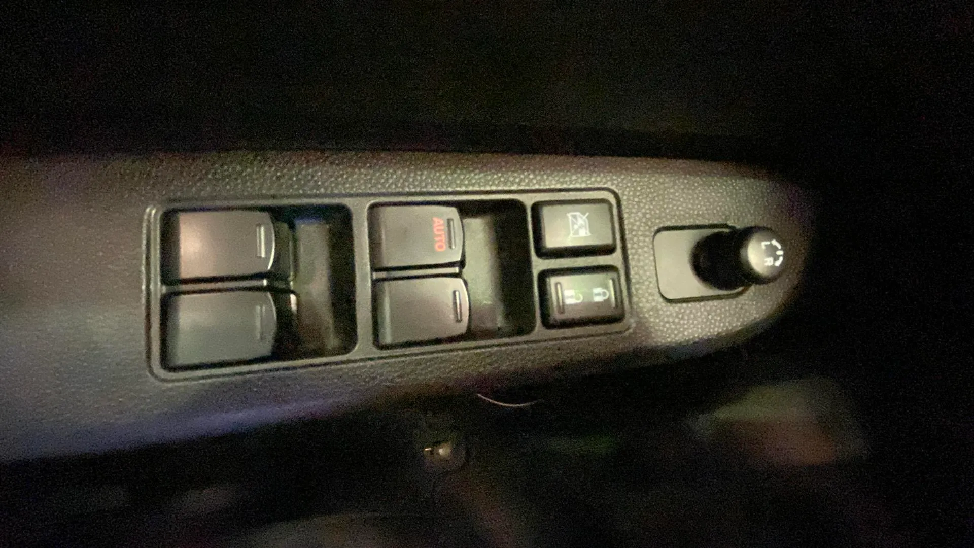 Suzuki Ignis 1.2 GLX Mild Hybrid - foto 31