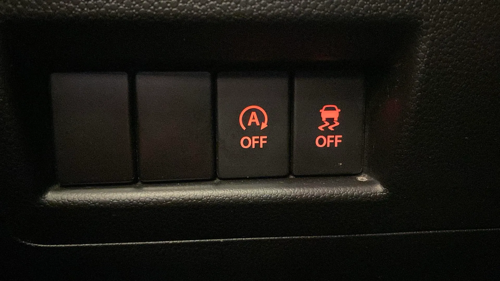 Suzuki Ignis 1.2 GLX Mild Hybrid - foto 33