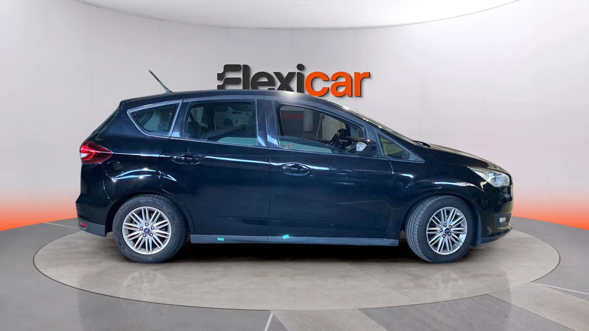 Ford C-Max 1.0 EcoBoost Business - foto 10