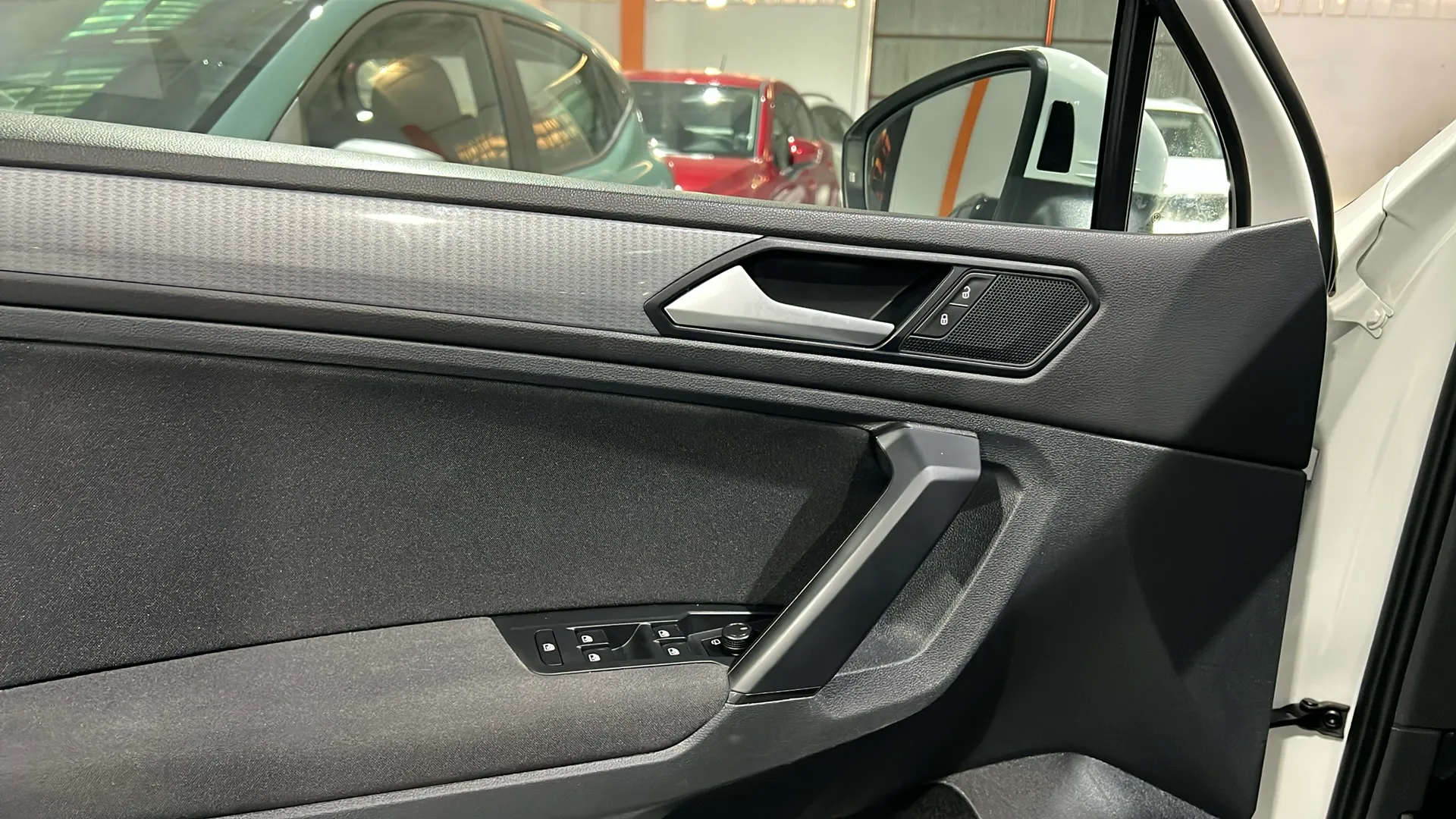 Volkswagen Tiguan Life 2.0 TDI DSG - foto 15