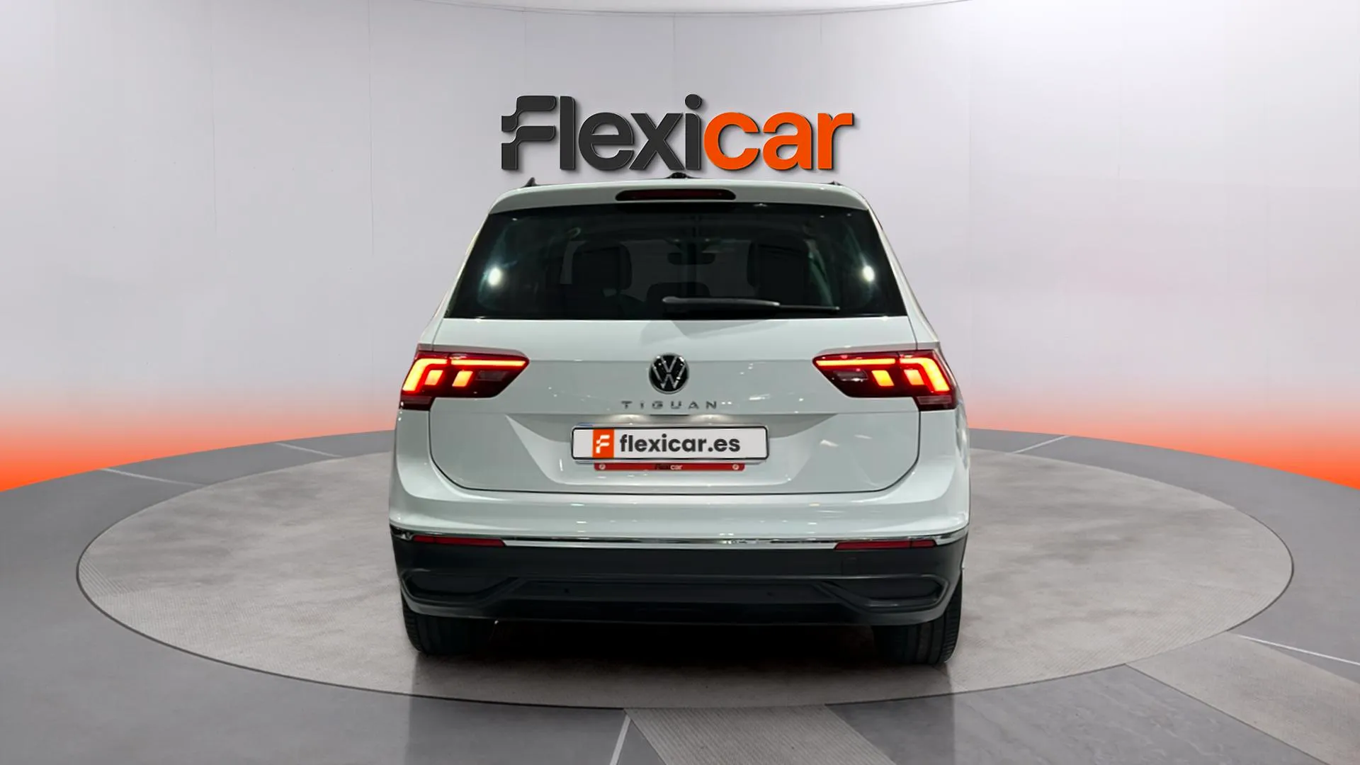 Volkswagen Tiguan Life 2.0 TDI DSG - foto 3