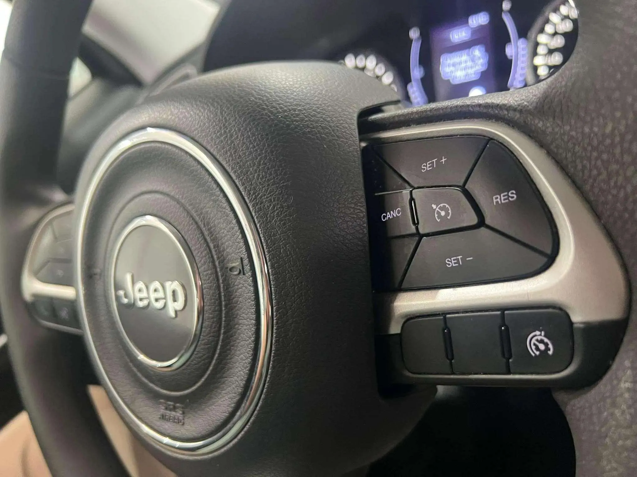 Jeep Renegade Limited 1.0G 120MT6 4x2 - foto 20