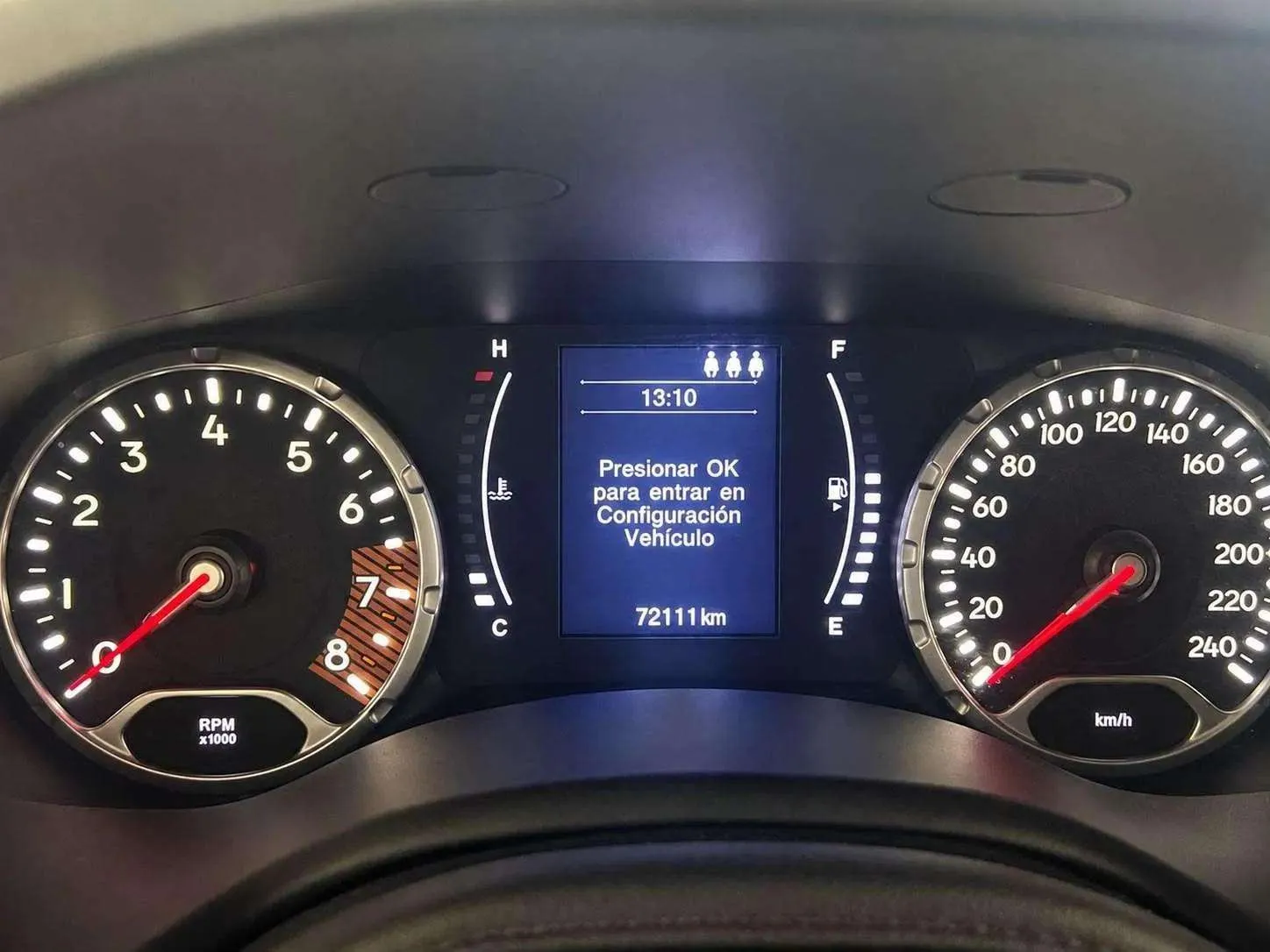 Jeep Renegade Limited 1.0G 120MT6 4x2 - foto 9