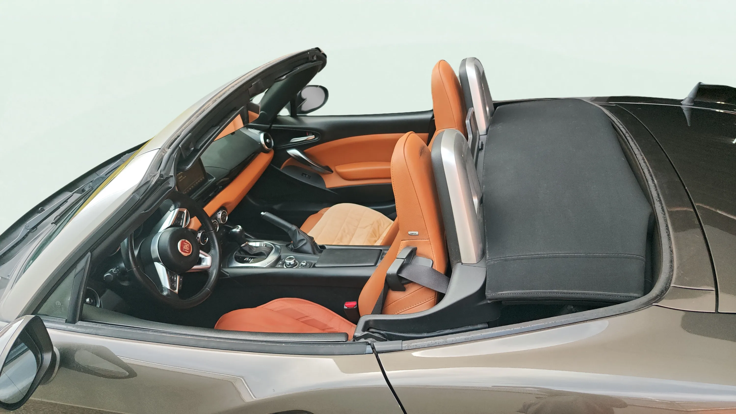 Fiat 124 Spider Lusso - foto 22