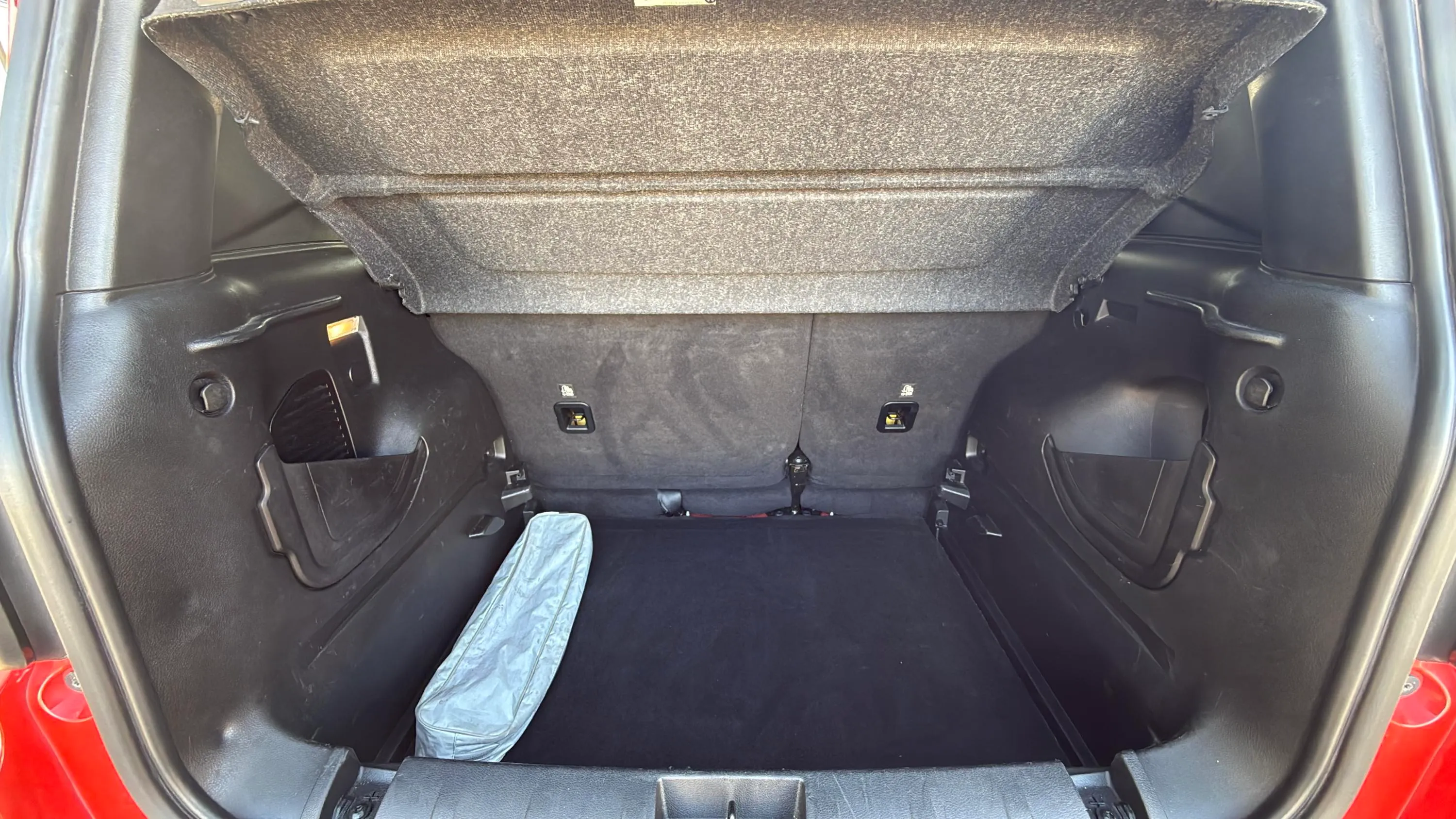 Jeep Renegade eHybrid 1.5 Limited ATX - foto 18