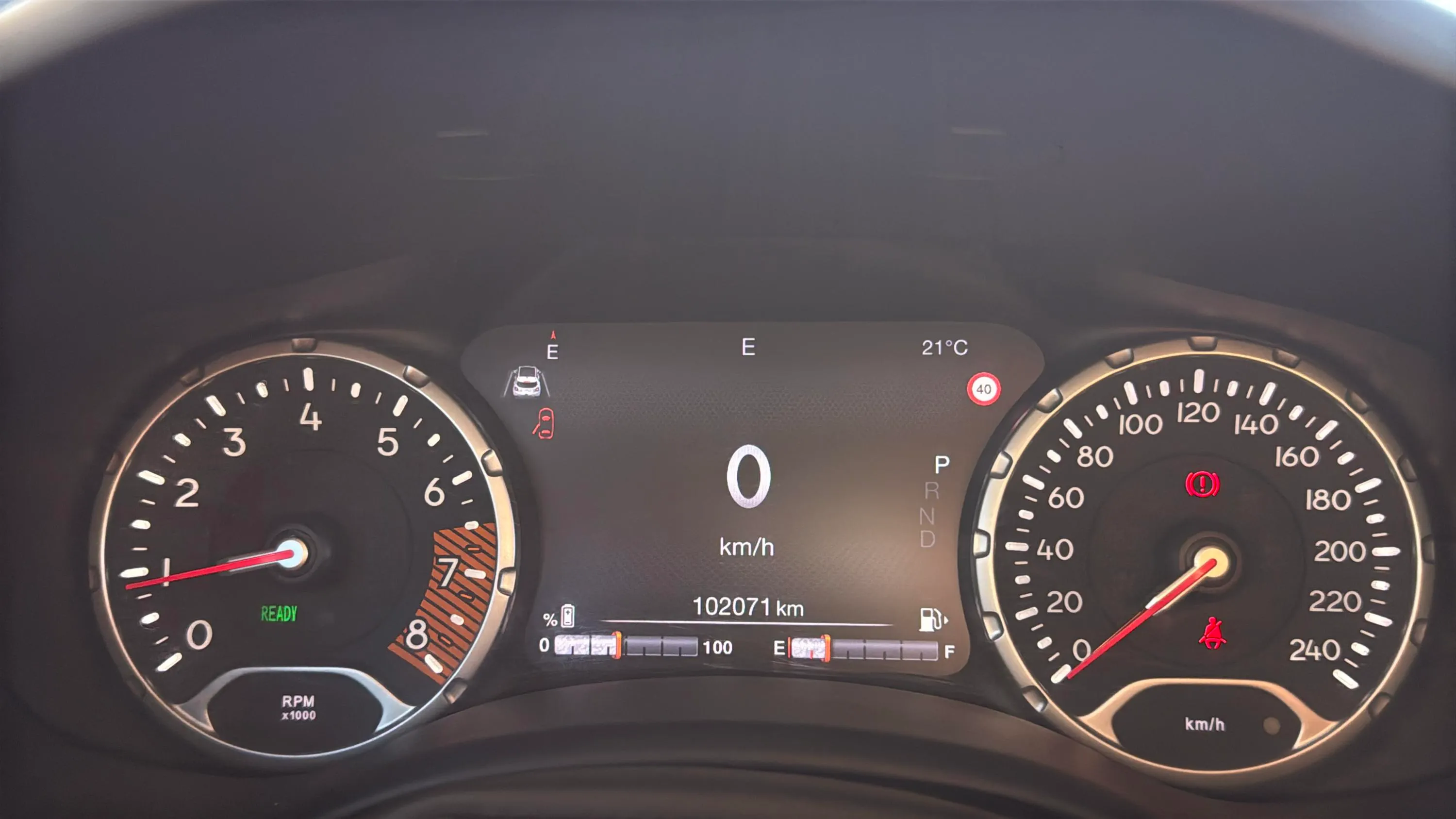 Jeep Renegade eHybrid 1.5 Limited ATX - foto 13