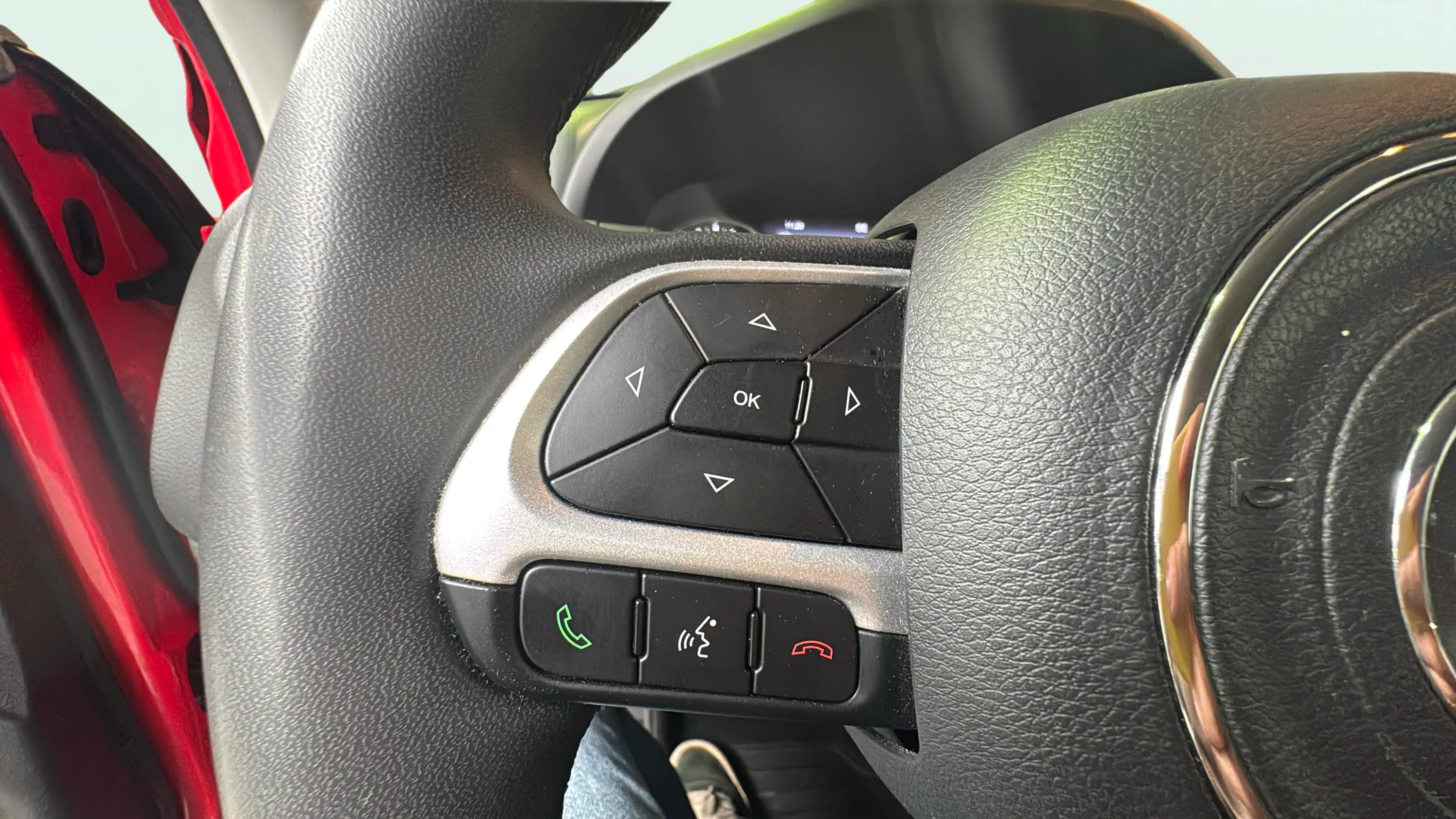 Jeep Renegade eHybrid 1.5 Limited ATX - foto 22