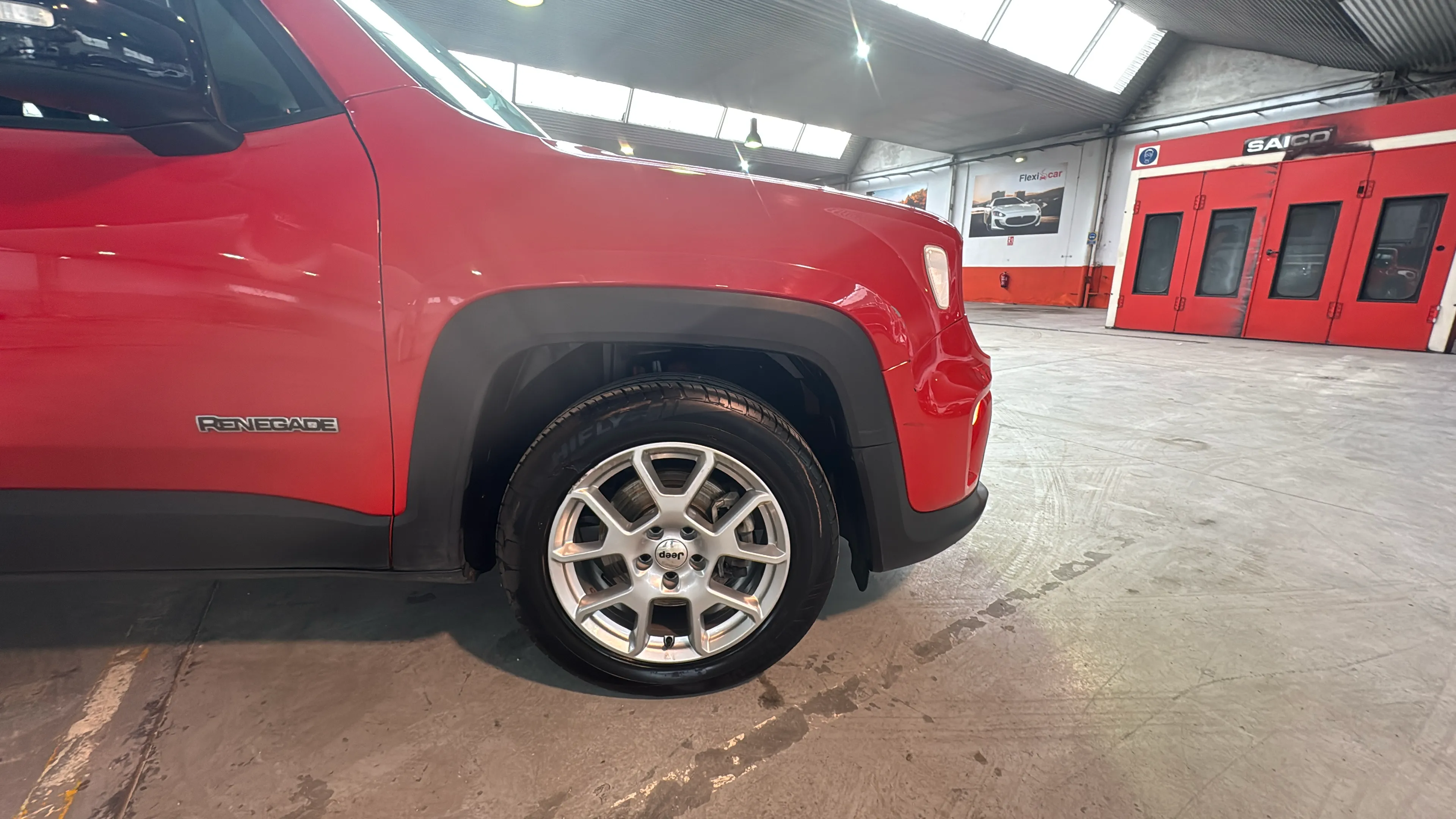 Jeep Renegade eHybrid 1.5 Limited ATX - foto 18
