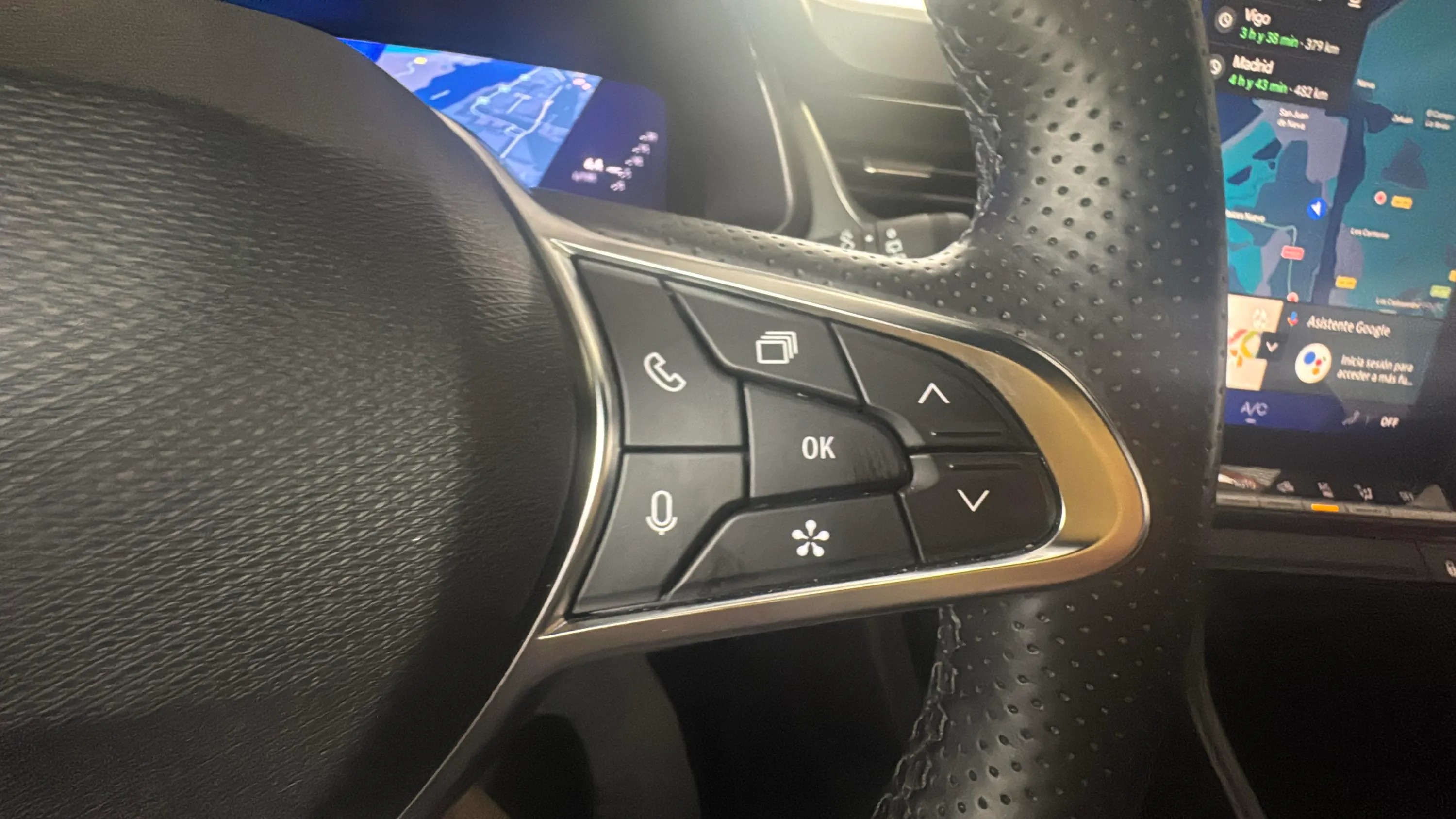 Renault Symbioz techno mildhybrid - foto 14