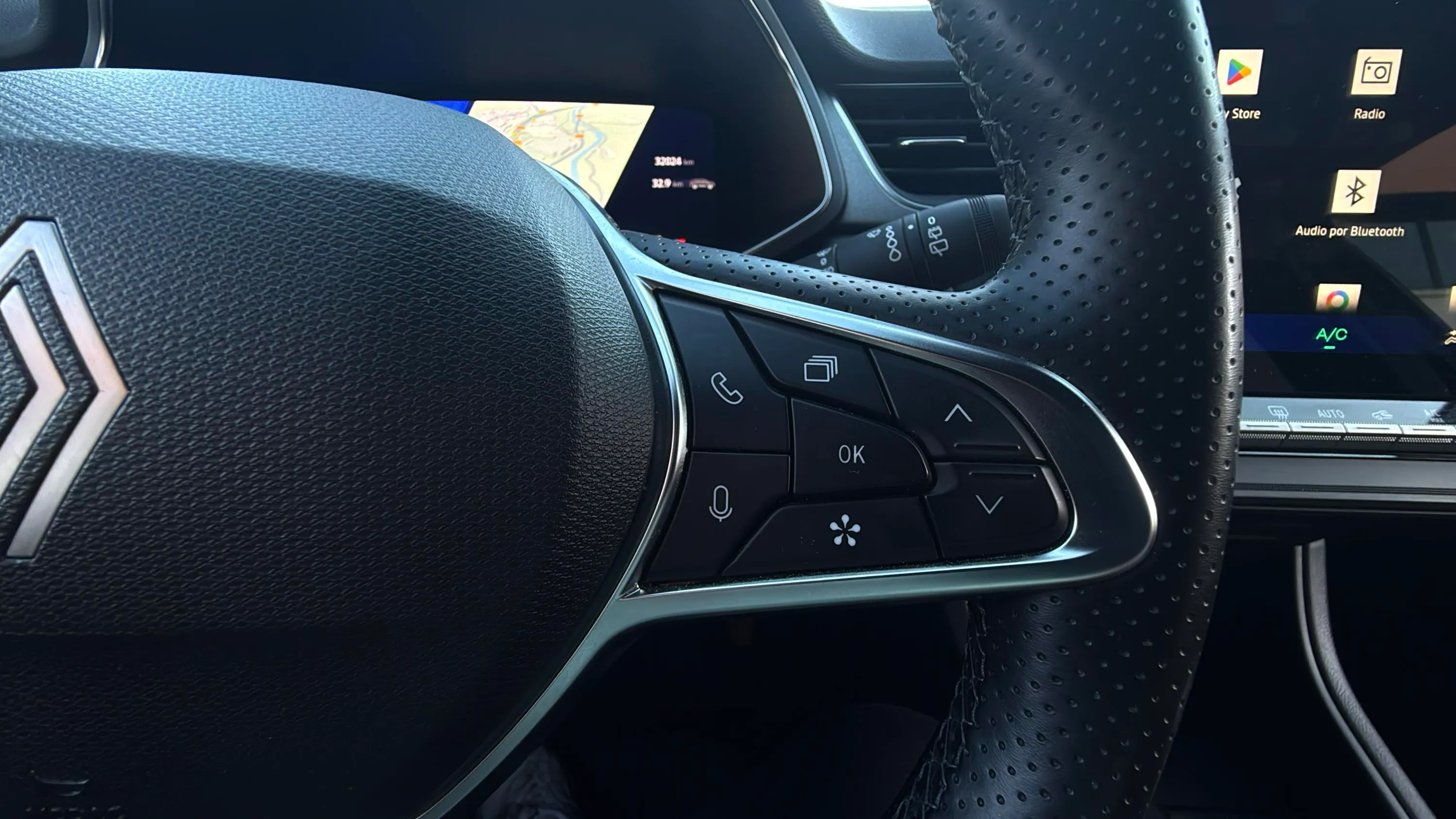 Renault Symbioz techno mildhybrid - foto 14
