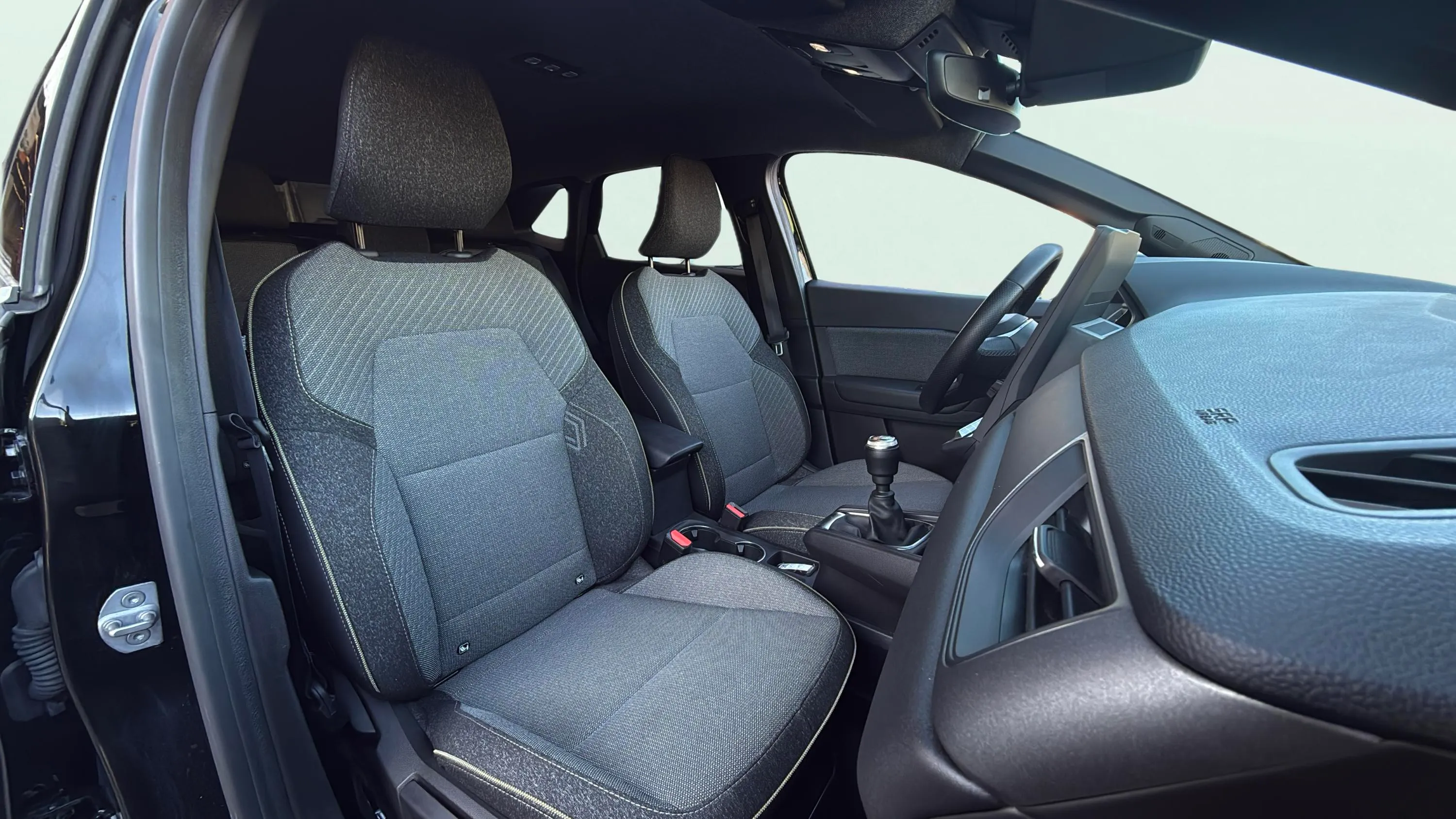 Renault Symbioz techno mildhybrid - foto 18