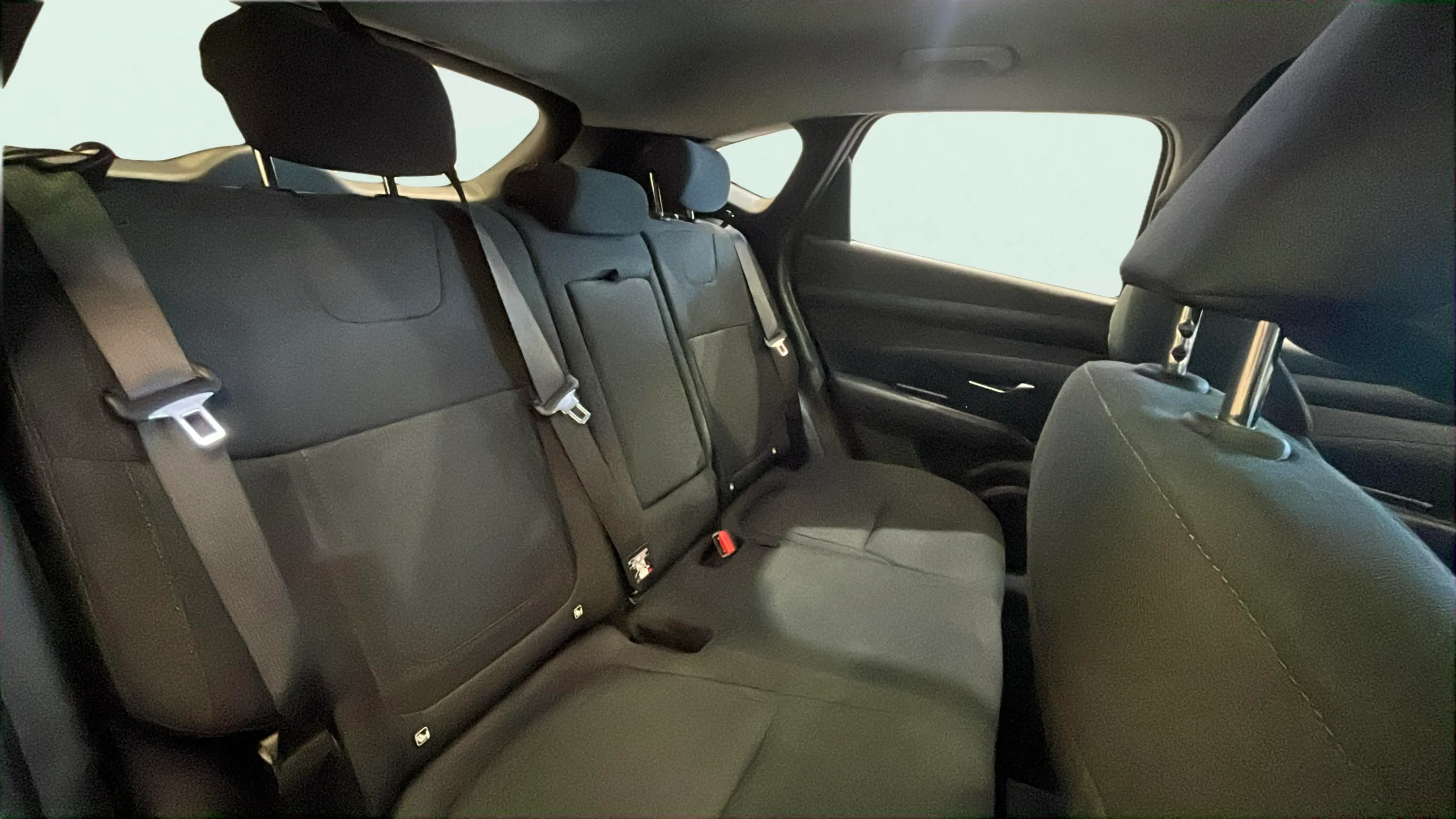 Hyundai Tucson 1.6T HEV Klass - foto 21