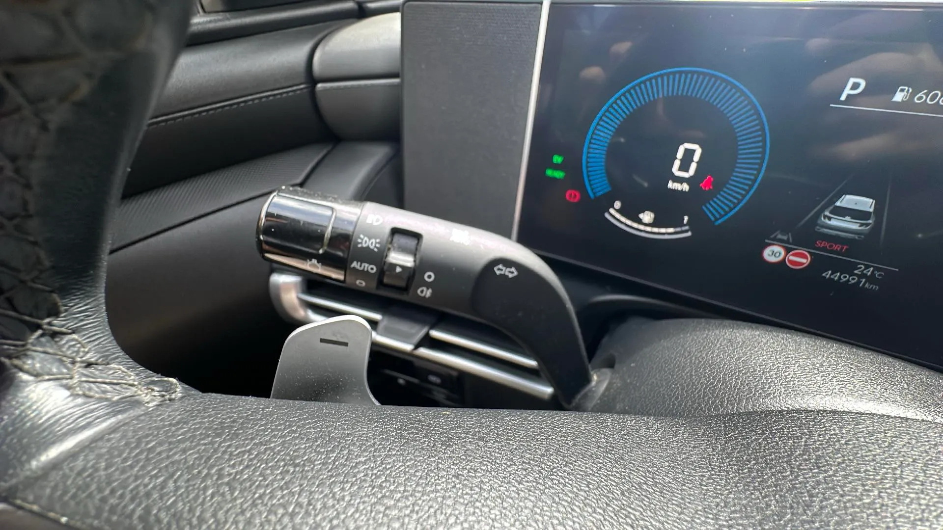 Hyundai Tucson 1.6T HEV Klass - foto 31