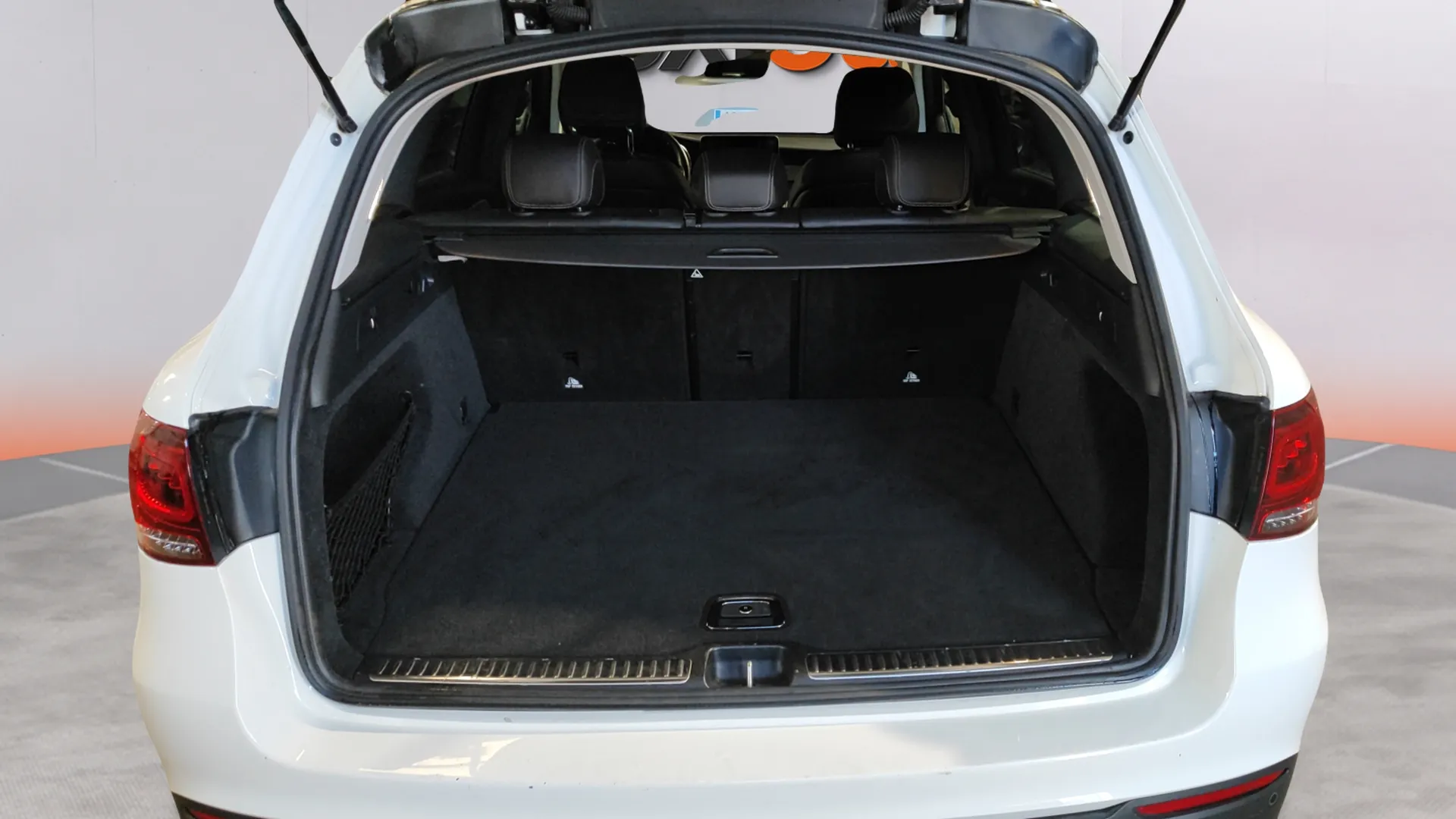 Mercedes-Benz GLC 200 d 4MATIC - foto 9