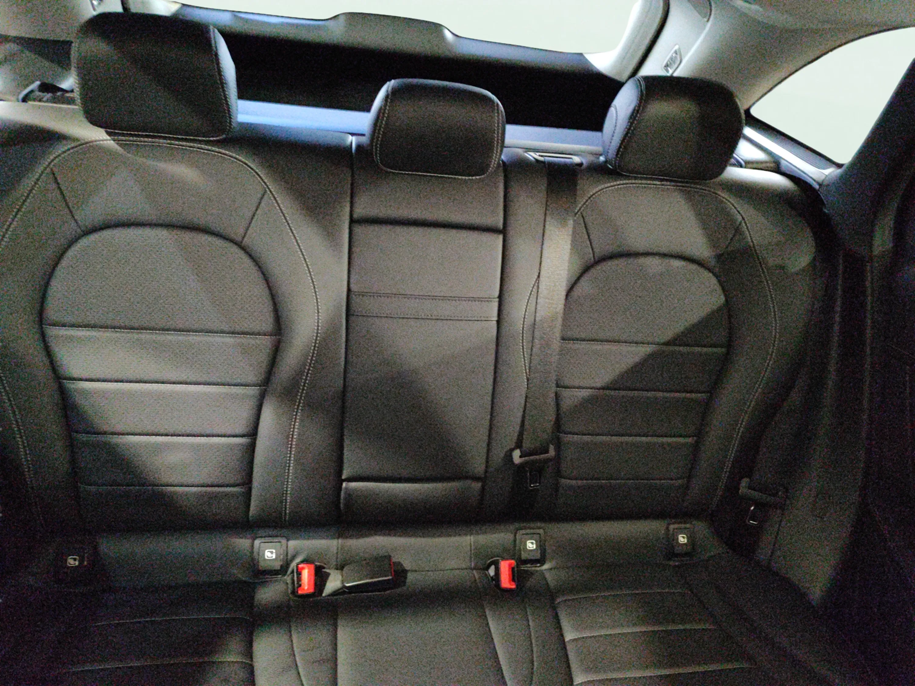 Mercedes-Benz GLC 200 d 4MATIC - foto 12