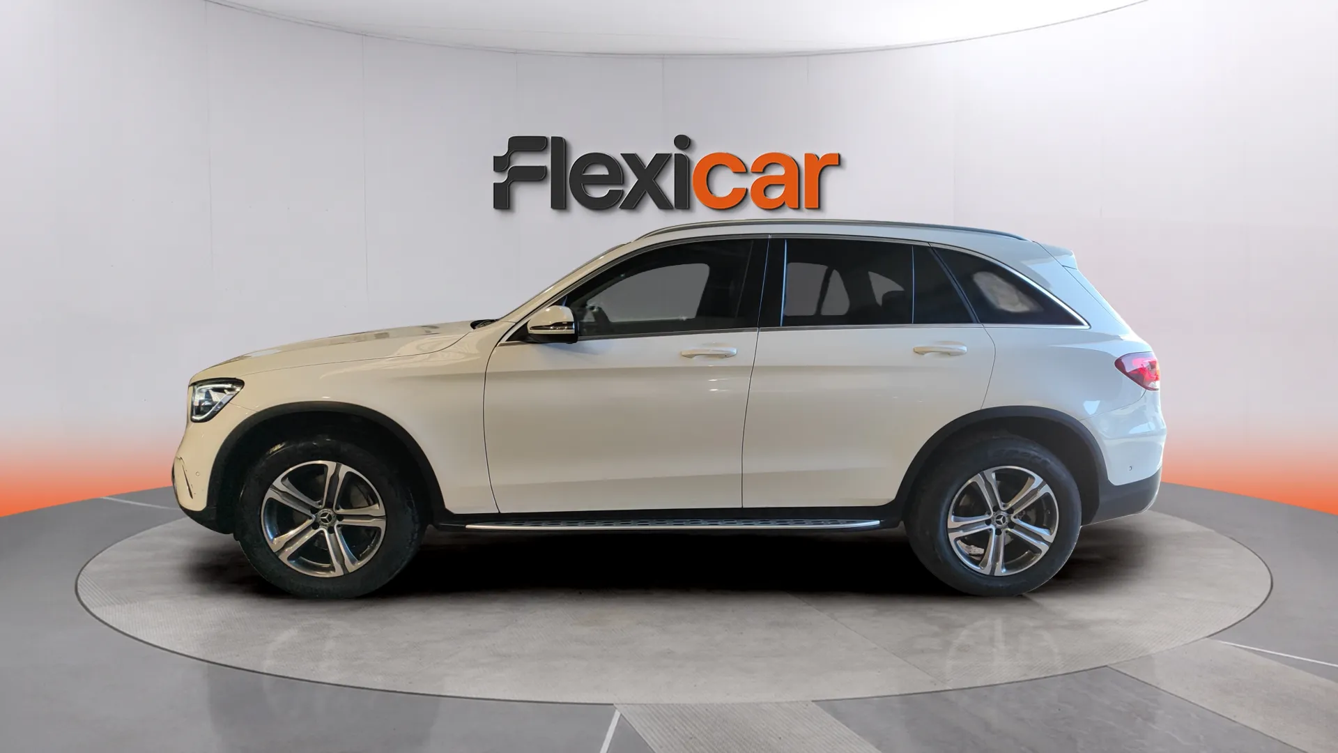 Mercedes-Benz GLC 200 d 4MATIC - foto 4