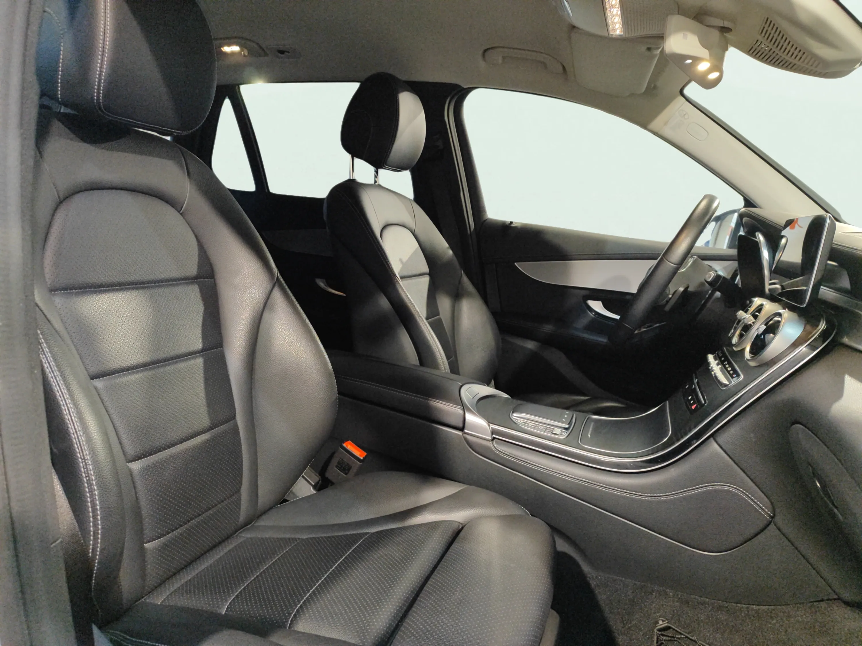 Mercedes-Benz GLC 200 d 4MATIC - foto 11