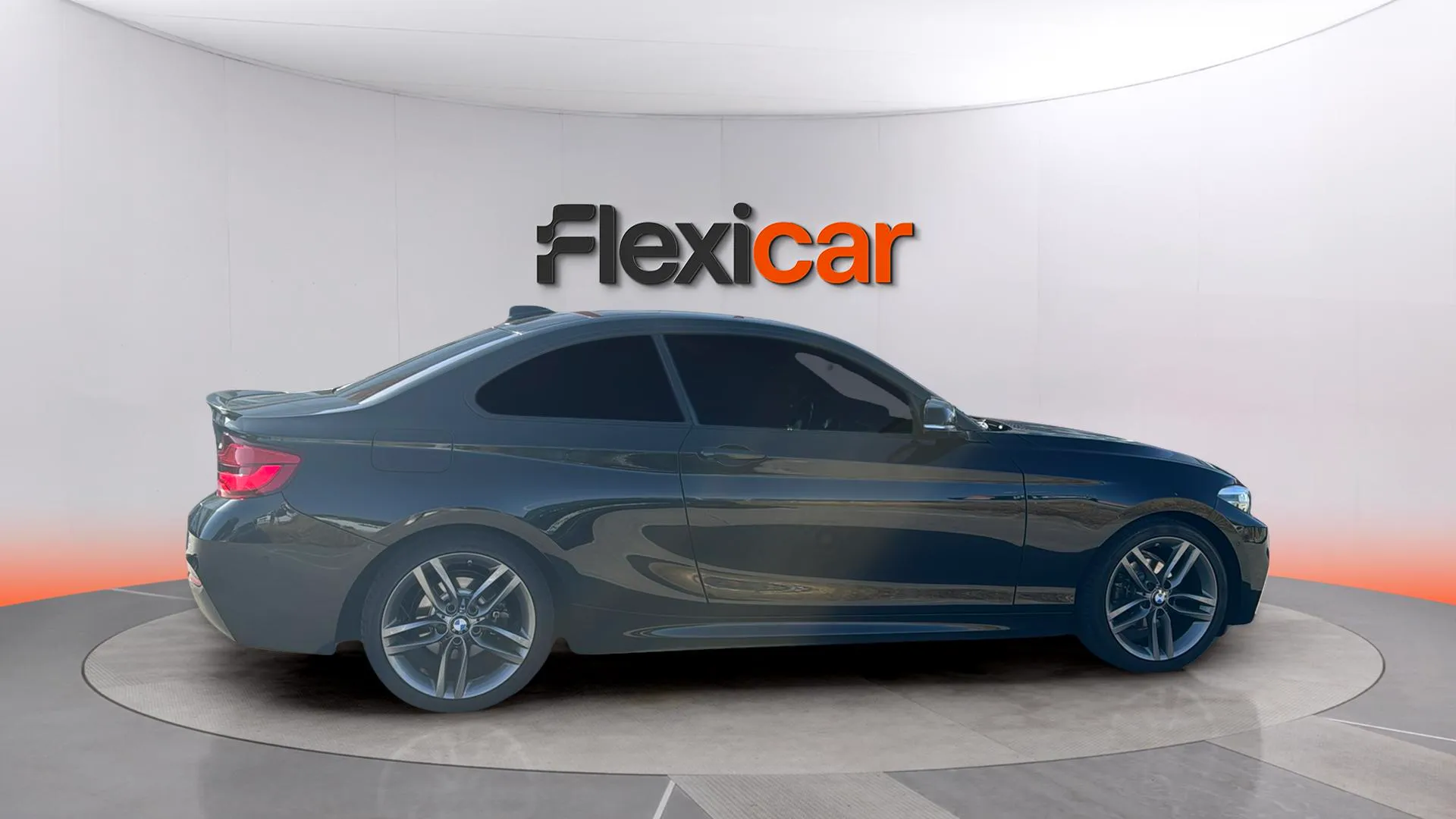 BMW Serie 2 218d - foto 8