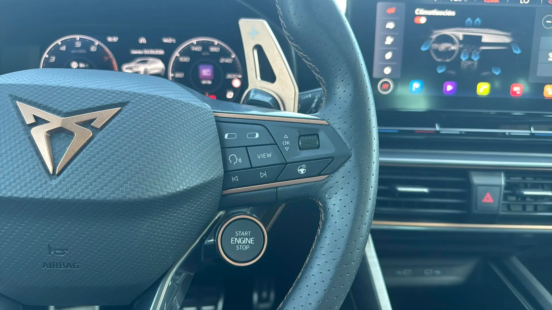 Cupra León 2.0 TSI DSG - foto 21