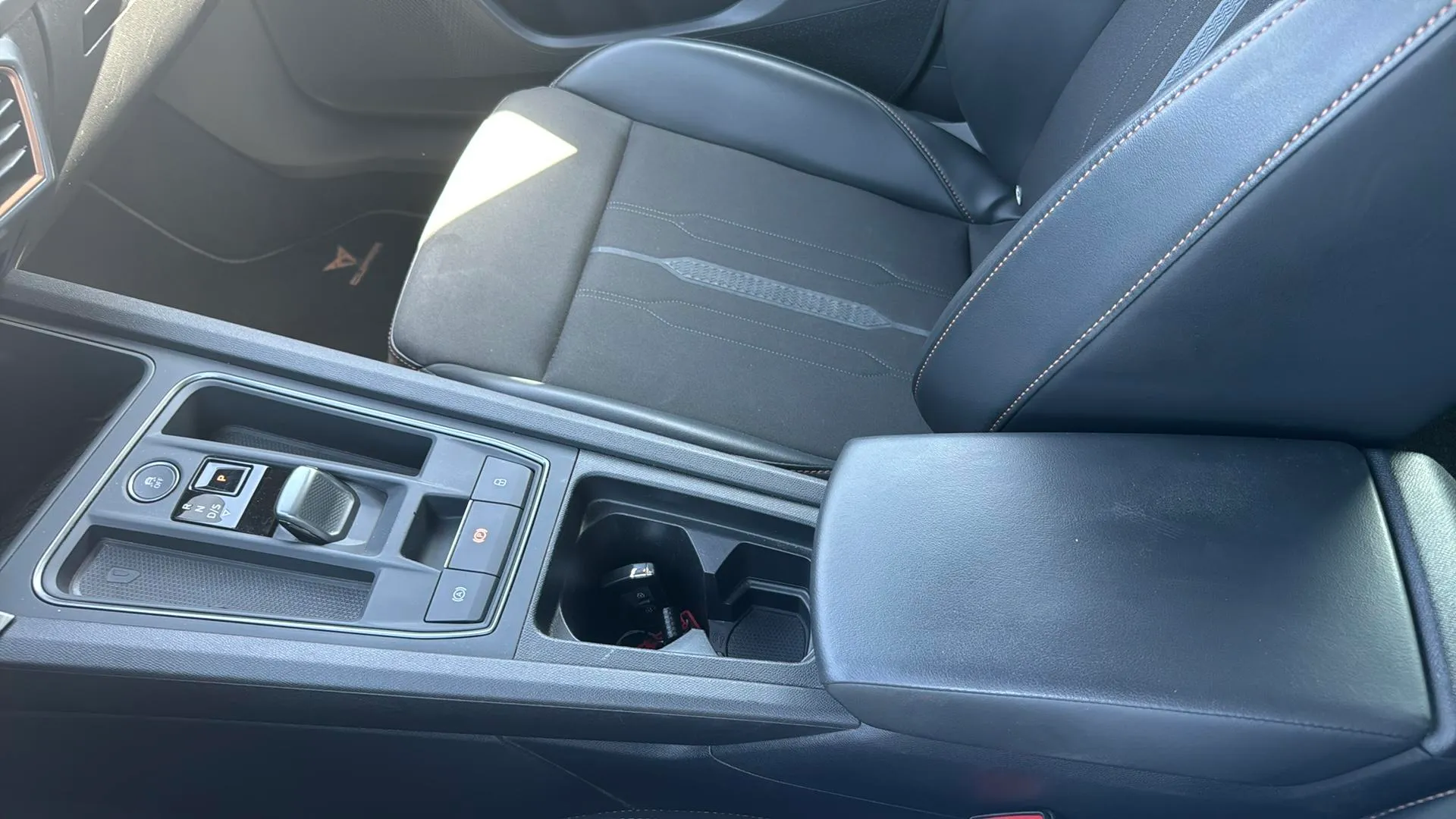 Cupra León 2.0 TSI DSG - foto 17