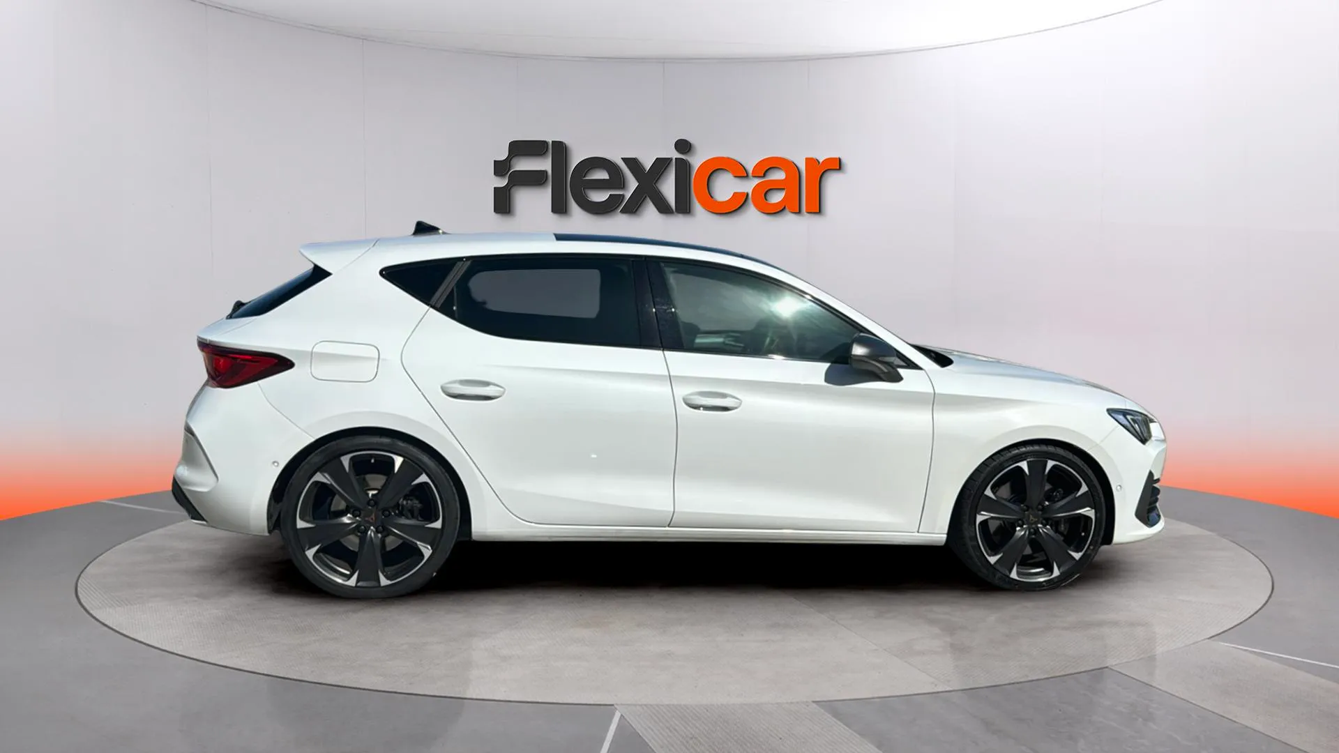 Cupra León 2.0 TSI DSG - foto 8