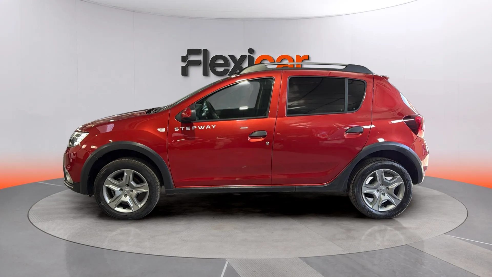 Dacia Sandero Serie Lim 2019 TCe GLP 18 - foto 4