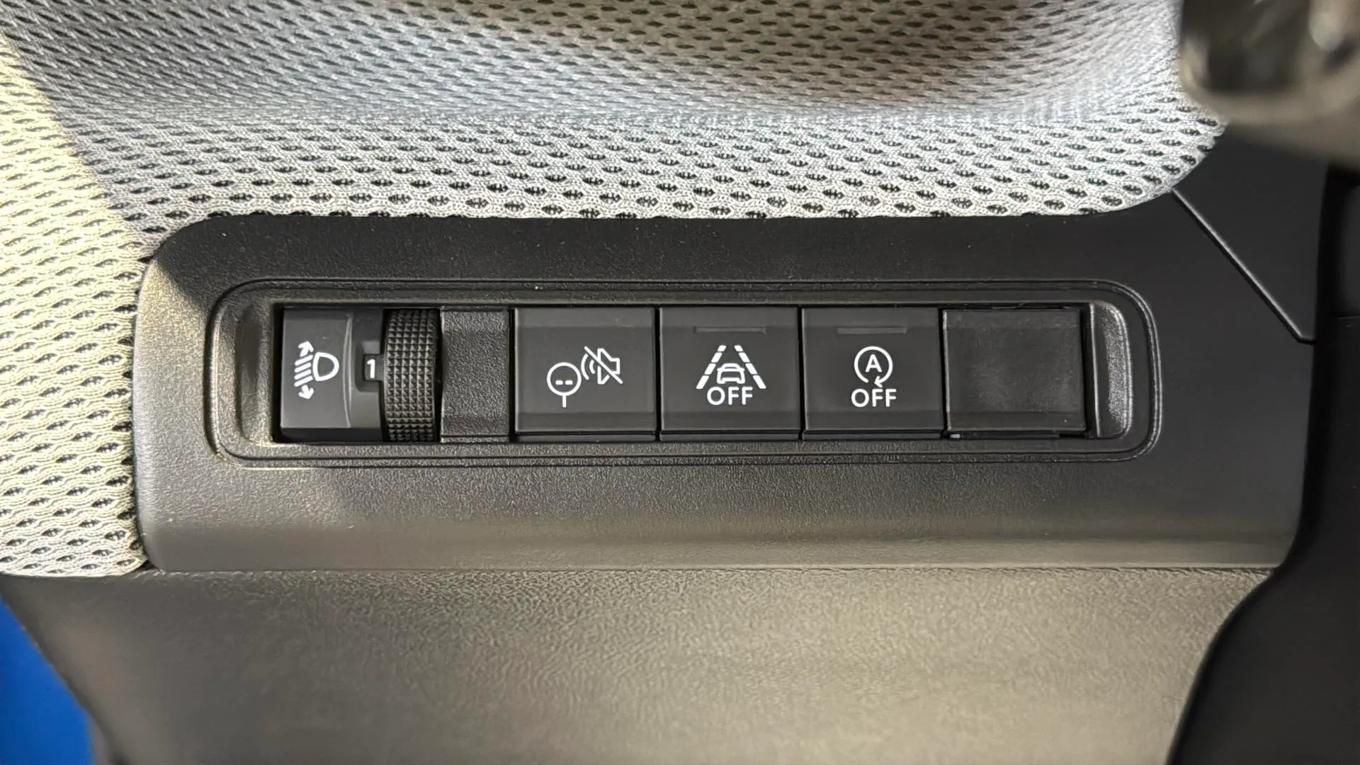 Citroën C3 Turbo 100 Plus - foto 17