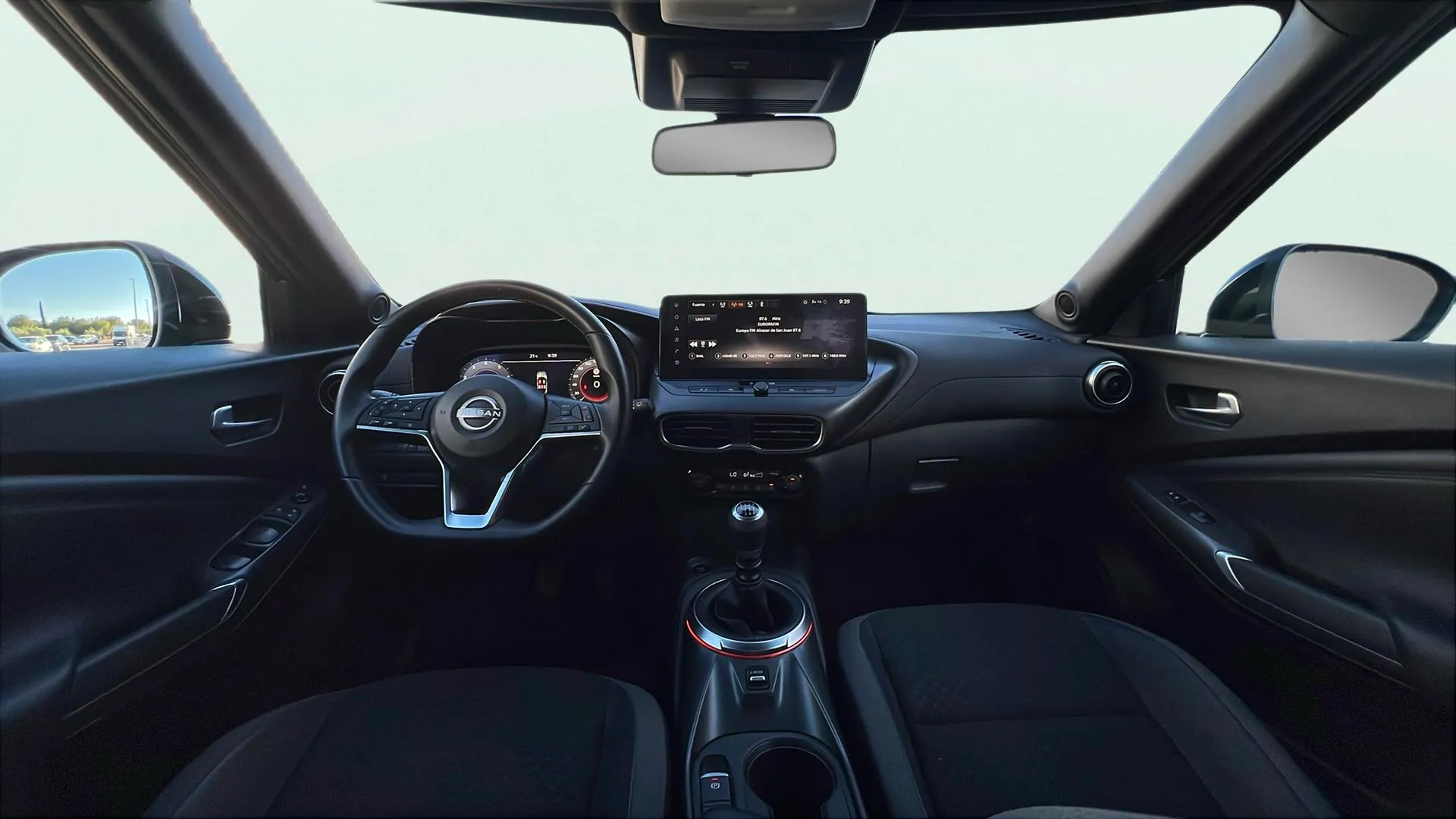 Nissan Juke DIG-T 6M/T N-Connecta - foto 11