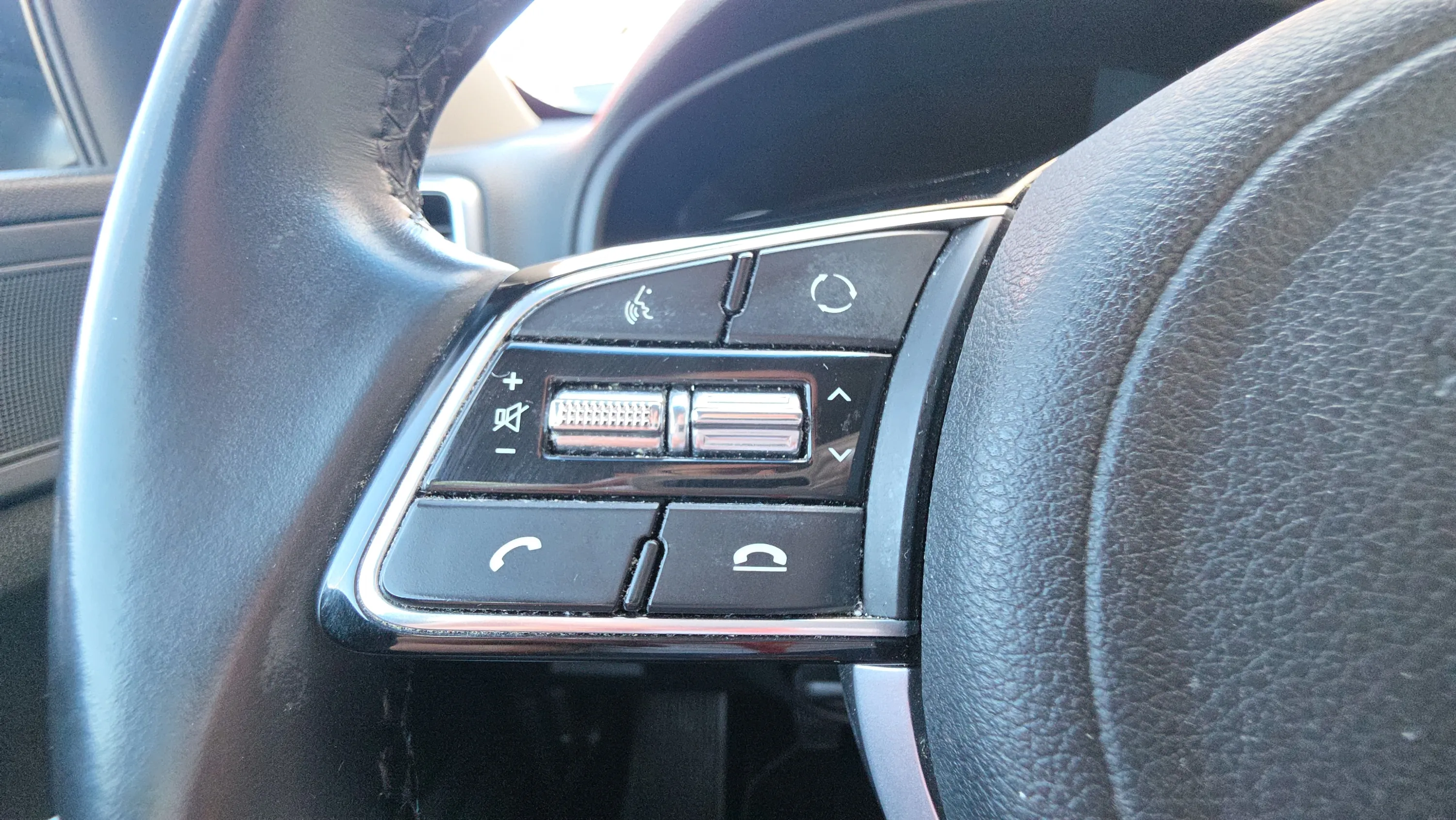 Kia Sportage 1.6 MHEV Business 4x2 - foto 18