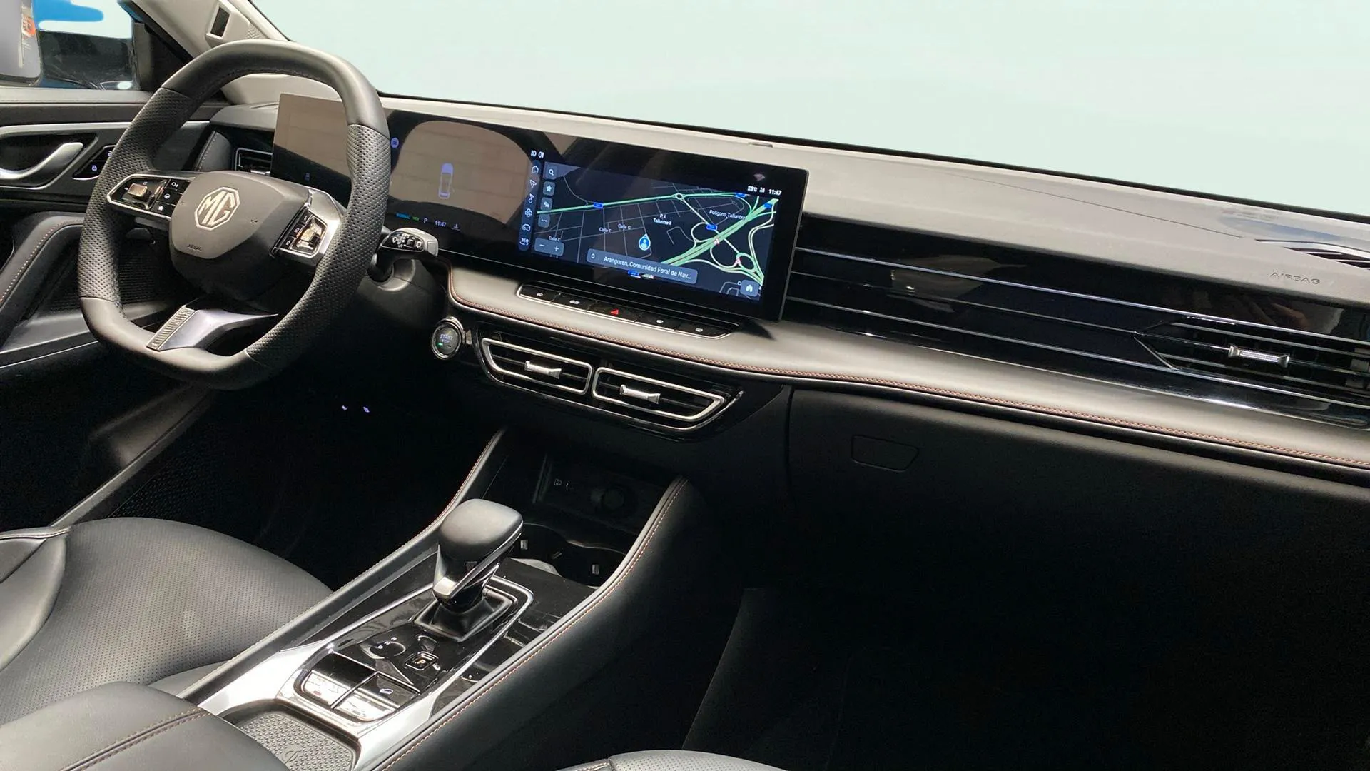 MG HS 1.5T Plug IN Hybrid Luxury - foto 17
